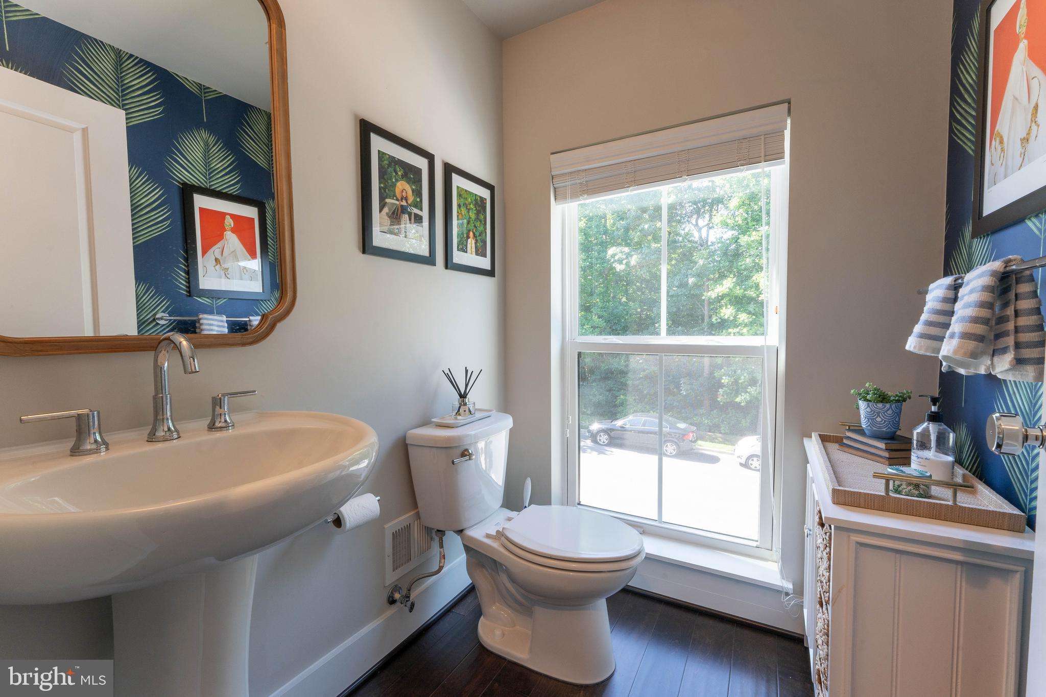 WATKINS MILL TOWN CENTER - Residential Lease