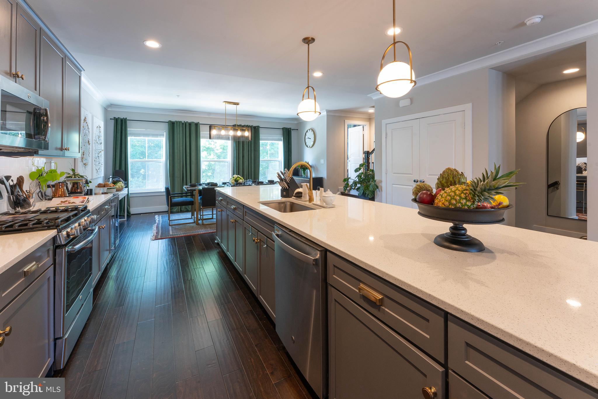 WATKINS MILL TOWN CENTER - Residential Lease