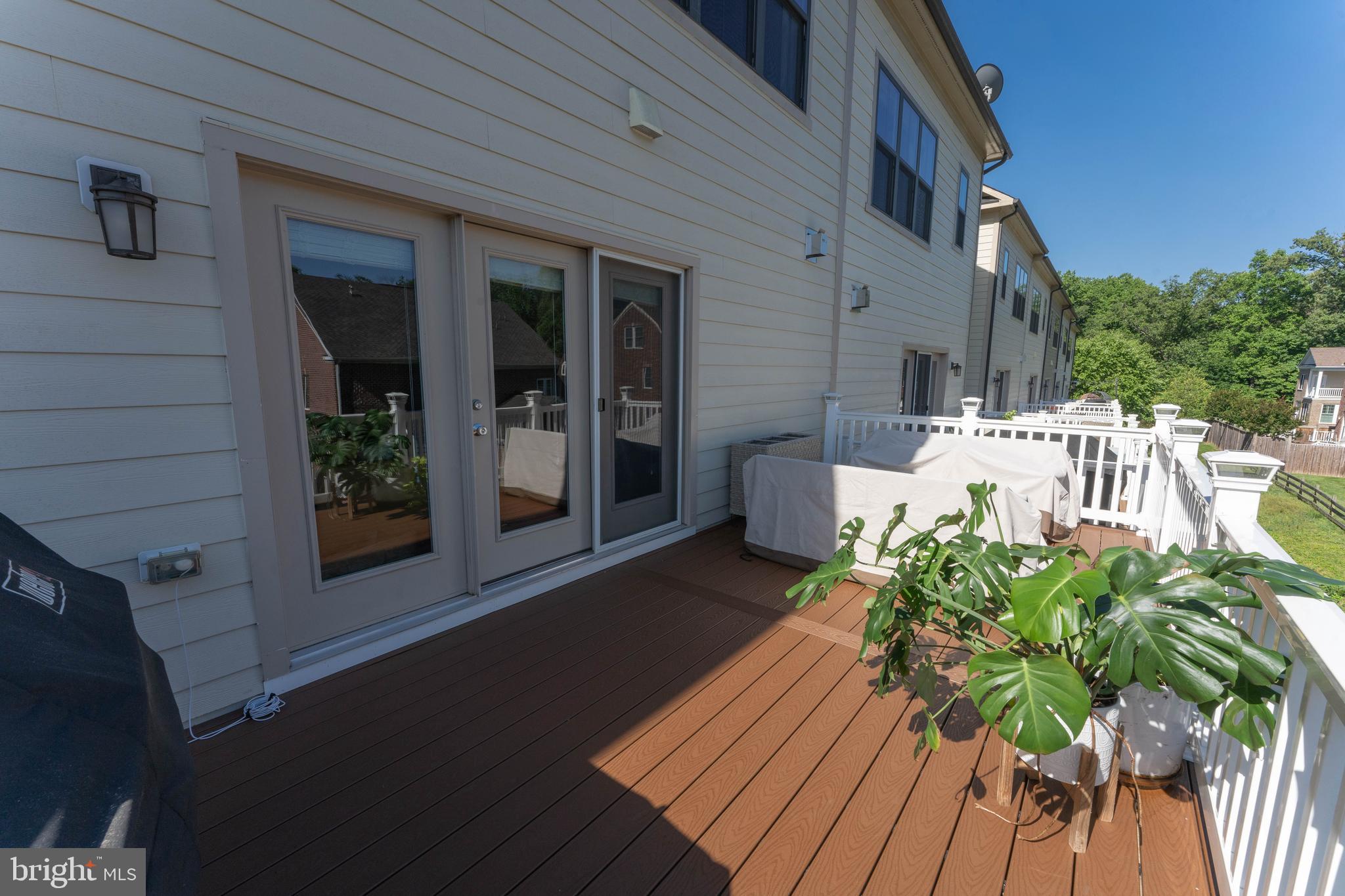 WATKINS MILL TOWN CENTER - Residential Lease