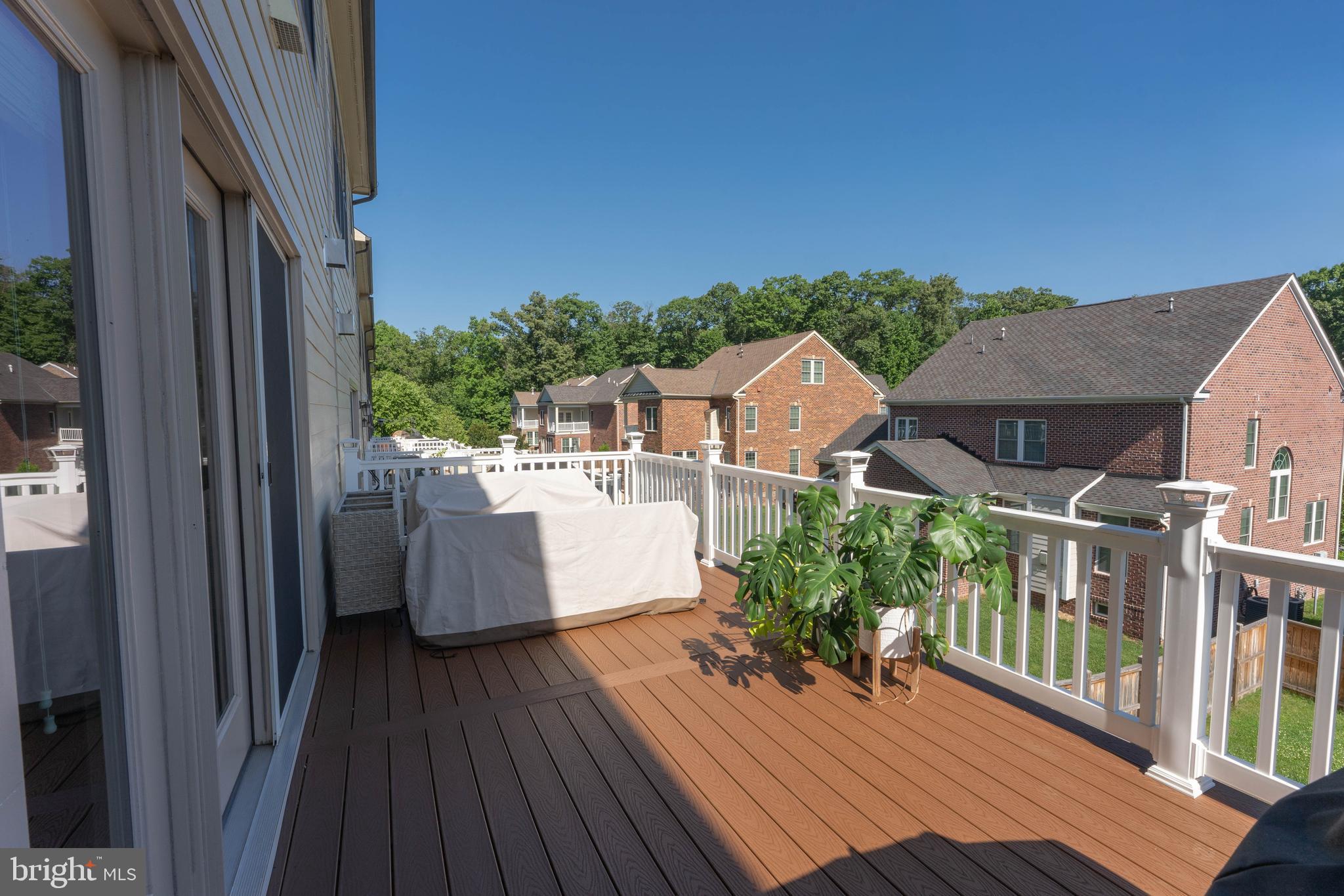 WATKINS MILL TOWN CENTER - Residential Lease