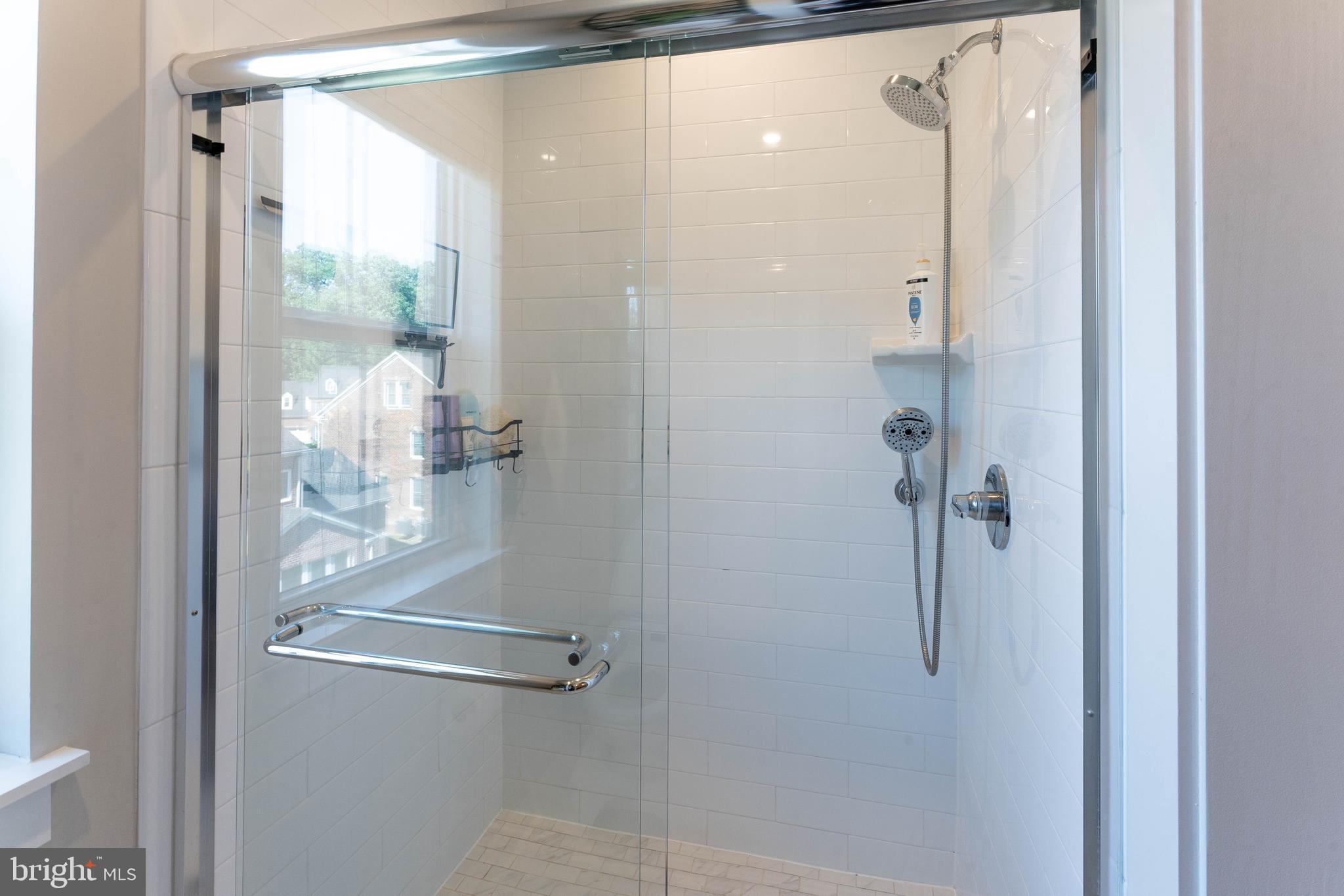 WATKINS MILL TOWN CENTER - Residential Lease