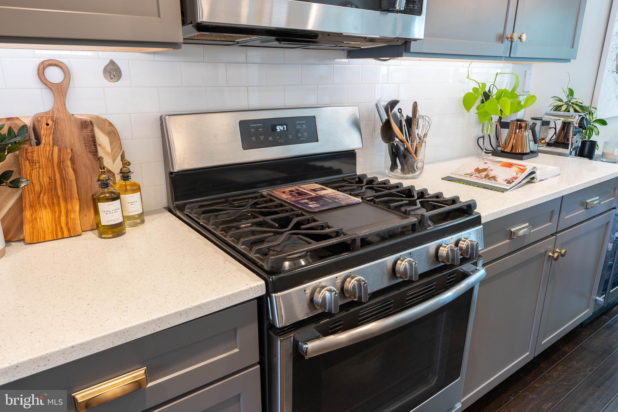 WATKINS MILL TOWN CENTER - Residential Lease