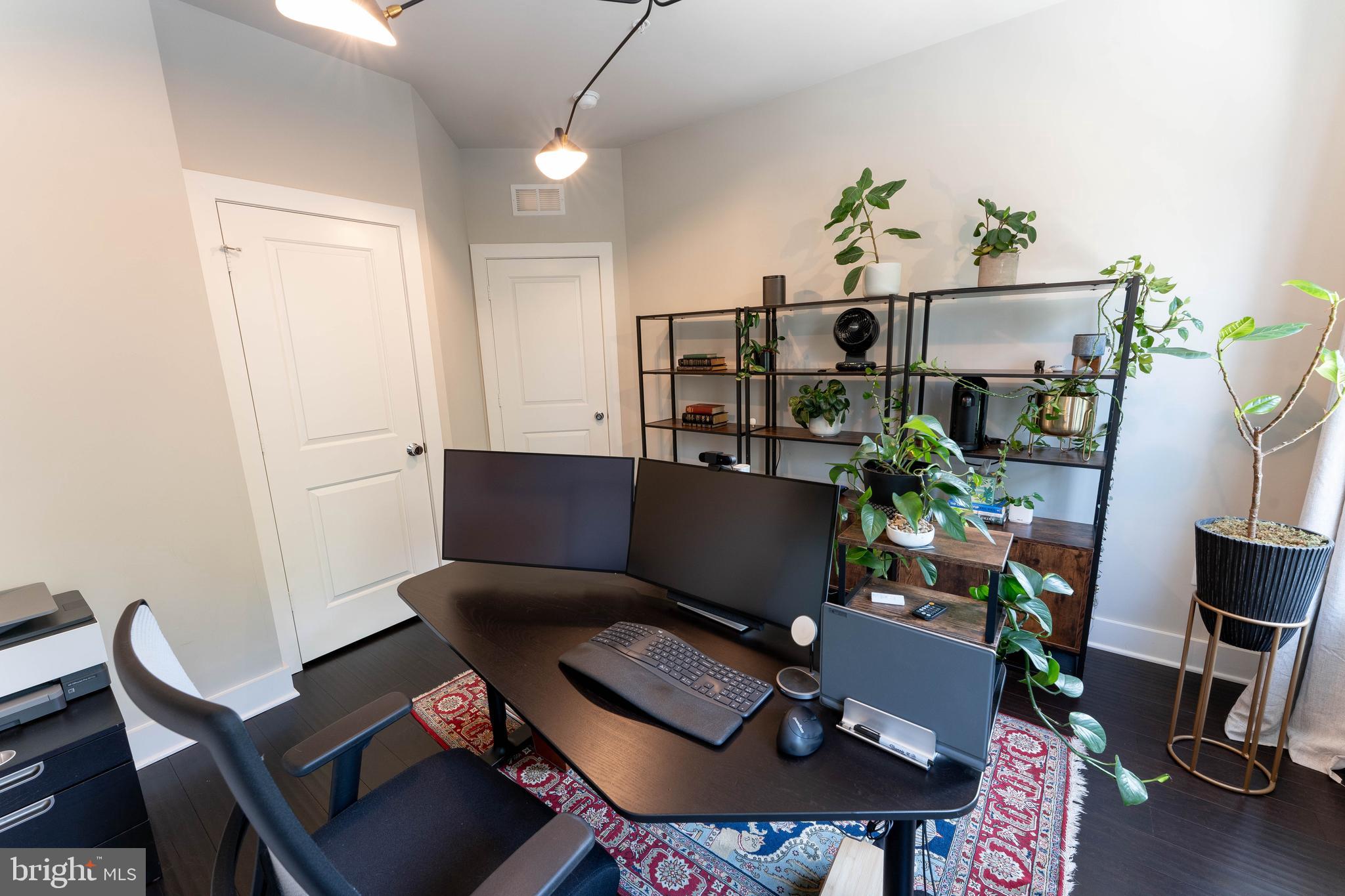 WATKINS MILL TOWN CENTER - Residential Lease