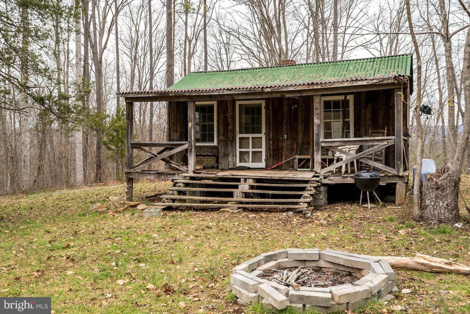 BUFFALO RIDGE - Land