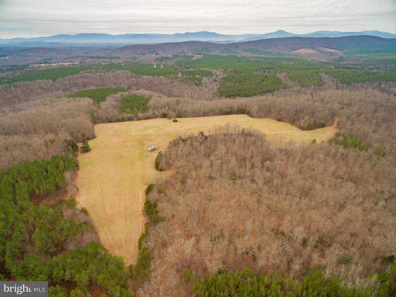 BUFFALO RIDGE - Land