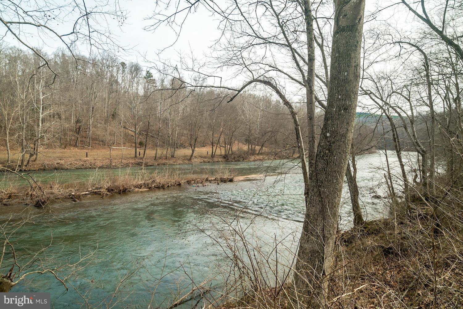 BUFFALO RIDGE - Land