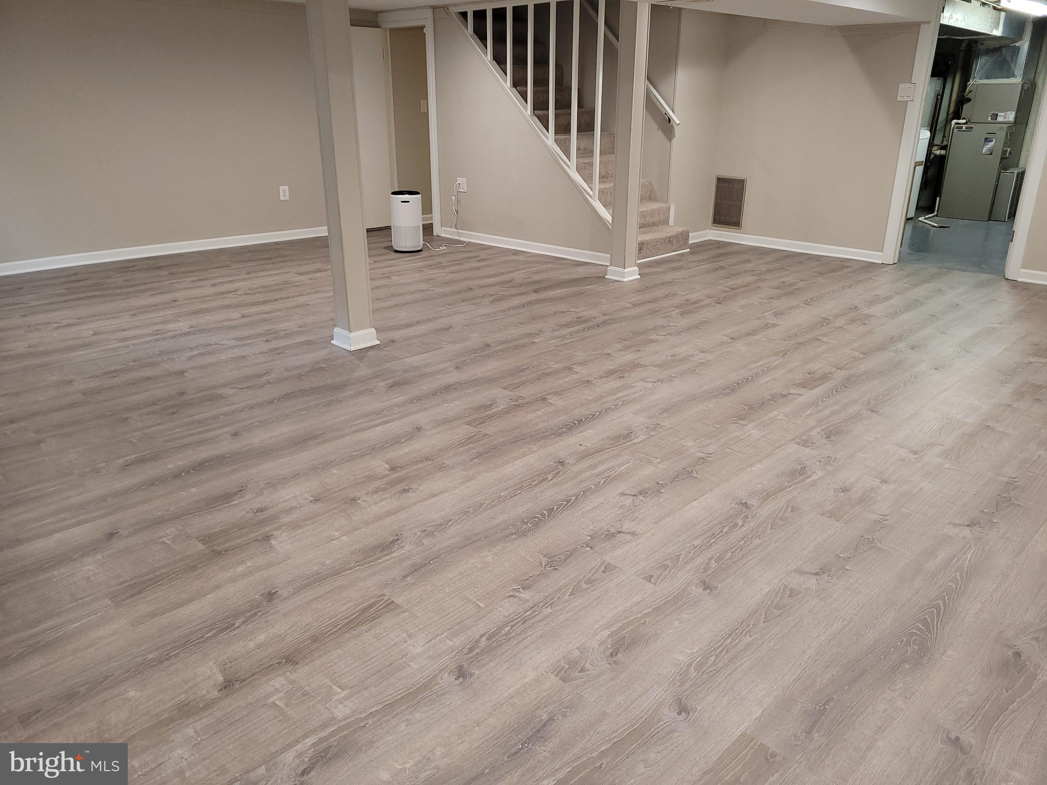 RANDOLPH HILLS - Residential Lease