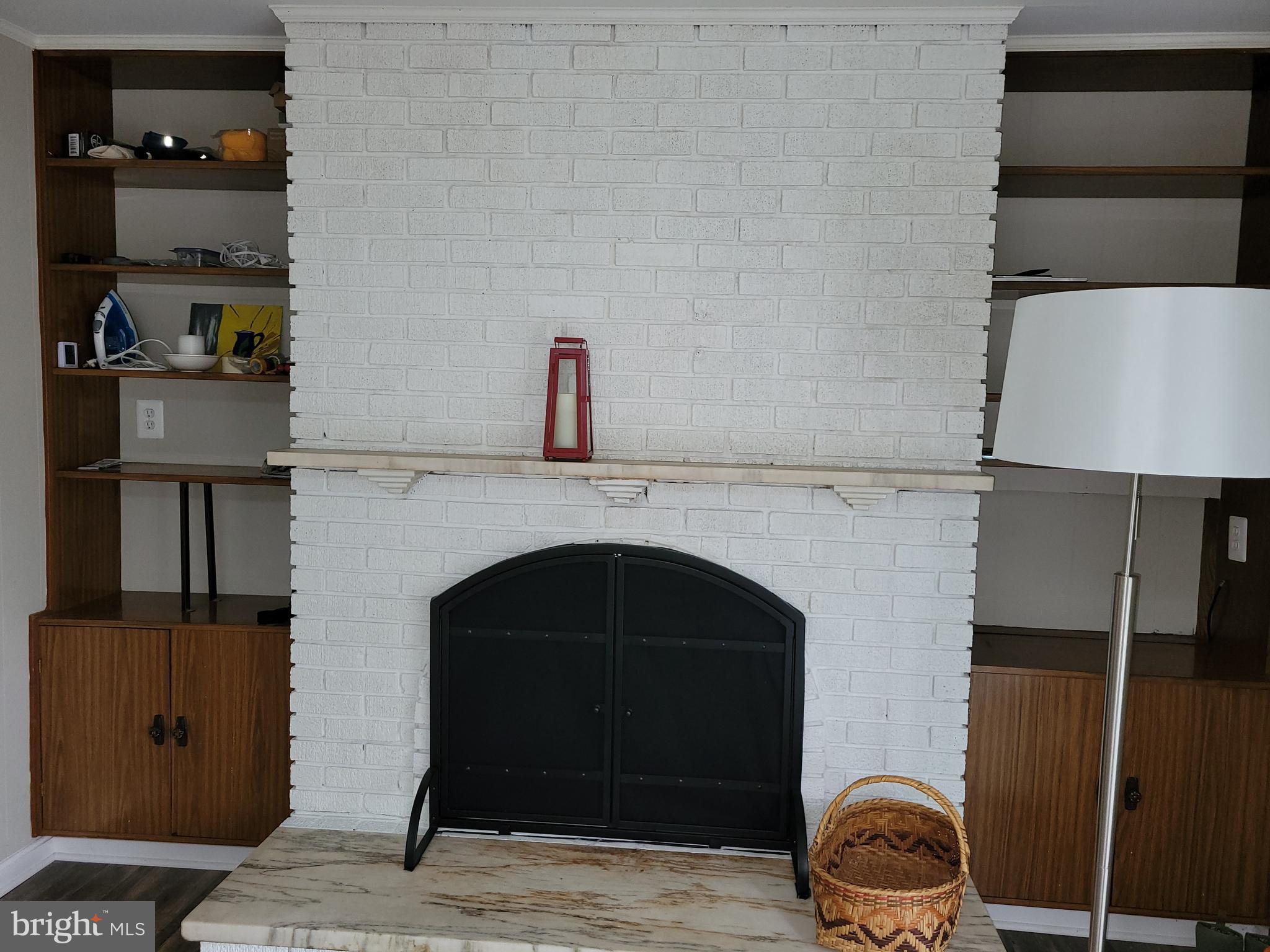 RANDOLPH HILLS - Residential Lease