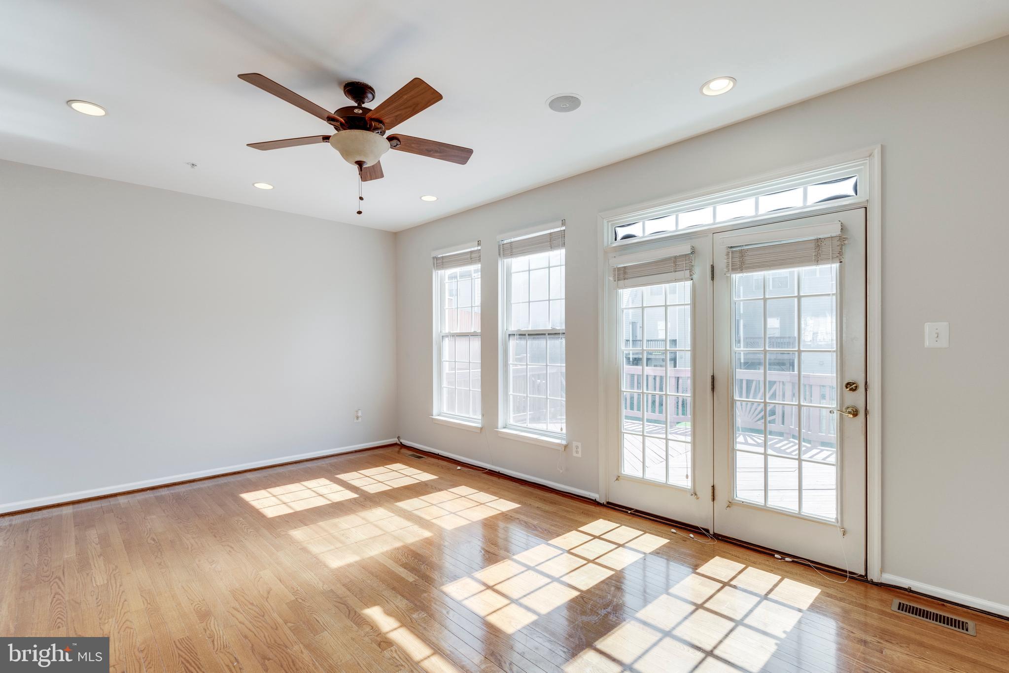 VISTA GARDENS PLAT 1> - Residential