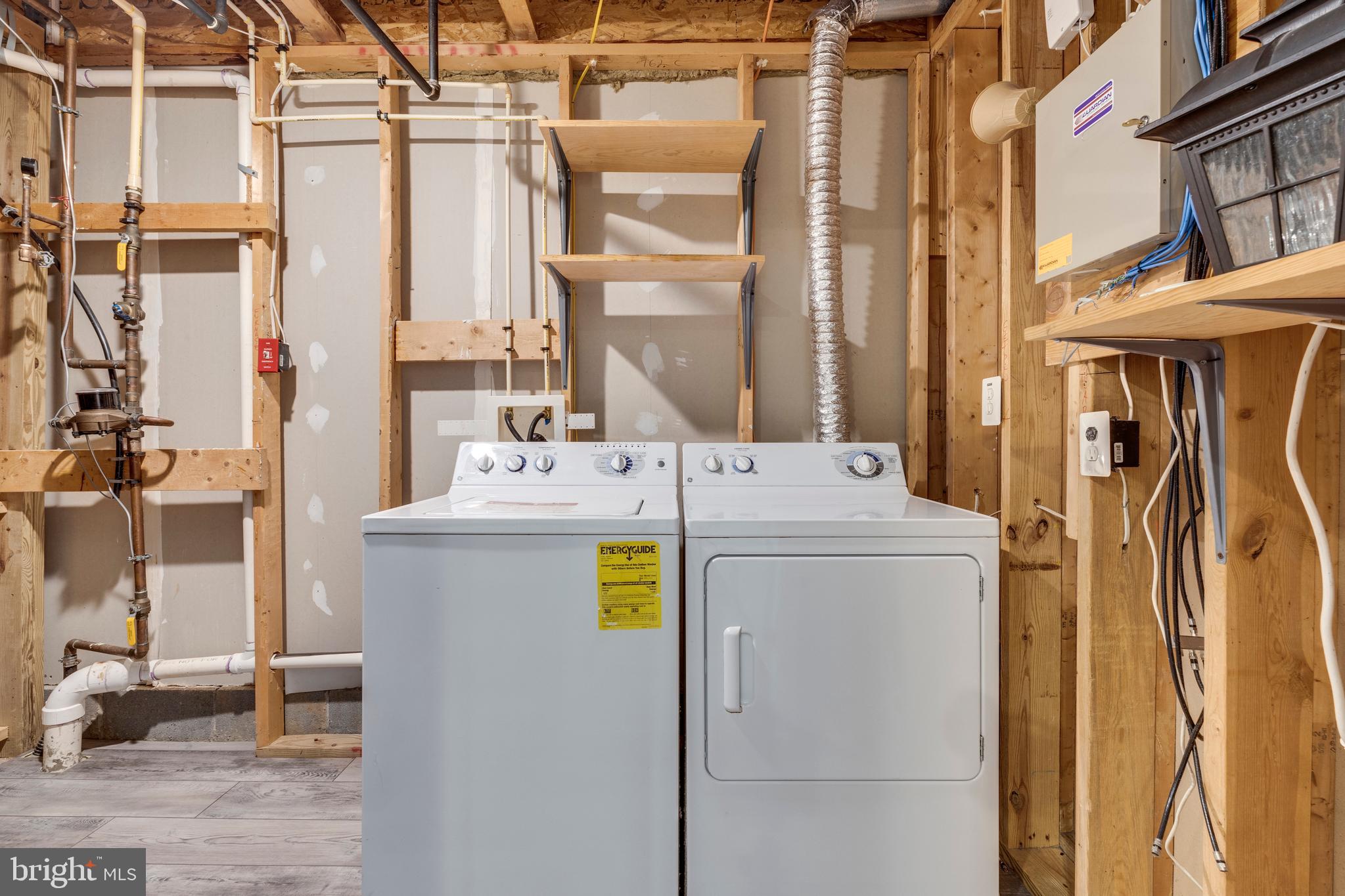 VISTA GARDENS PLAT 1> - Residential