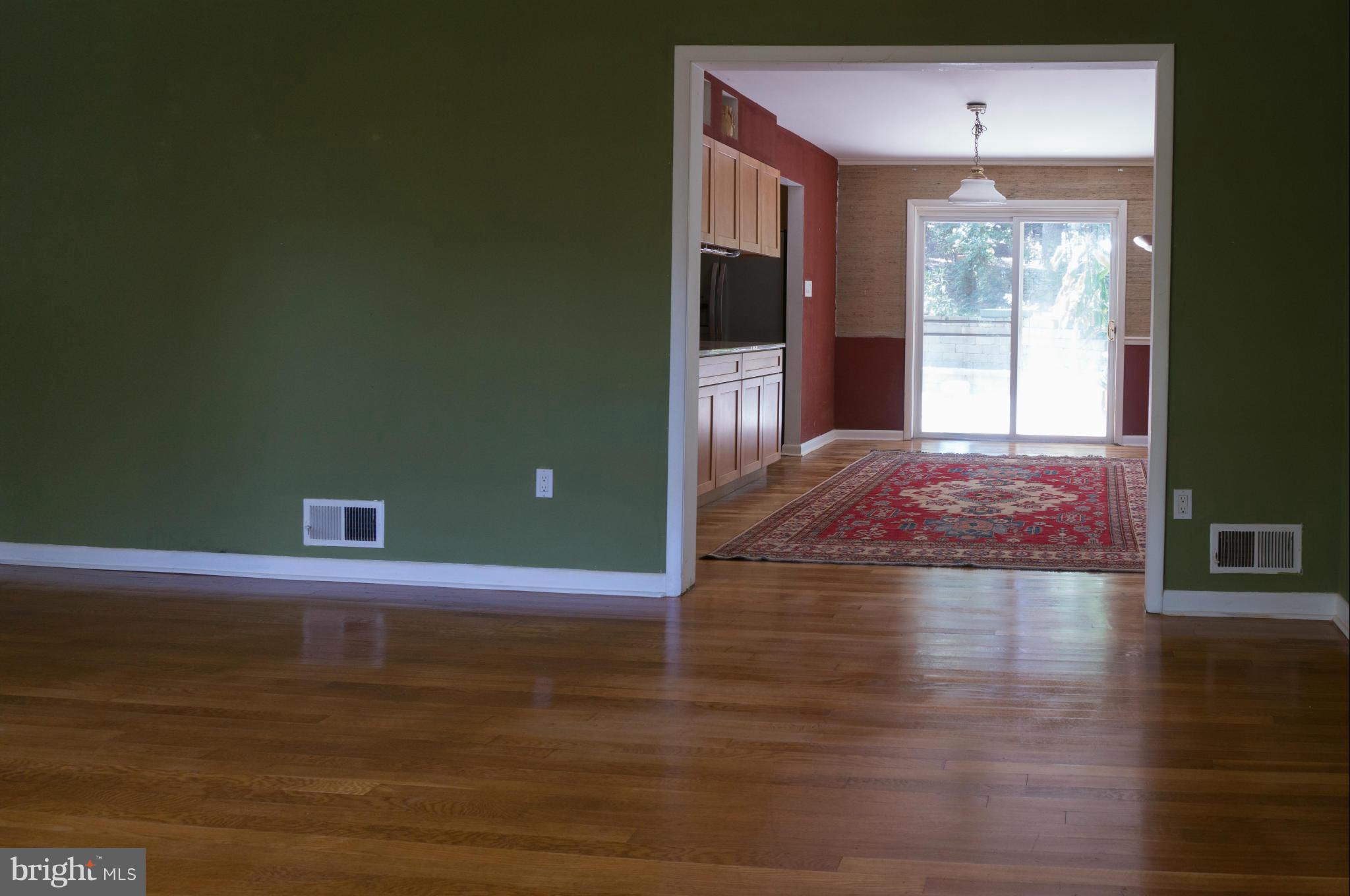 LAKE BARCROFT - Residential Lease