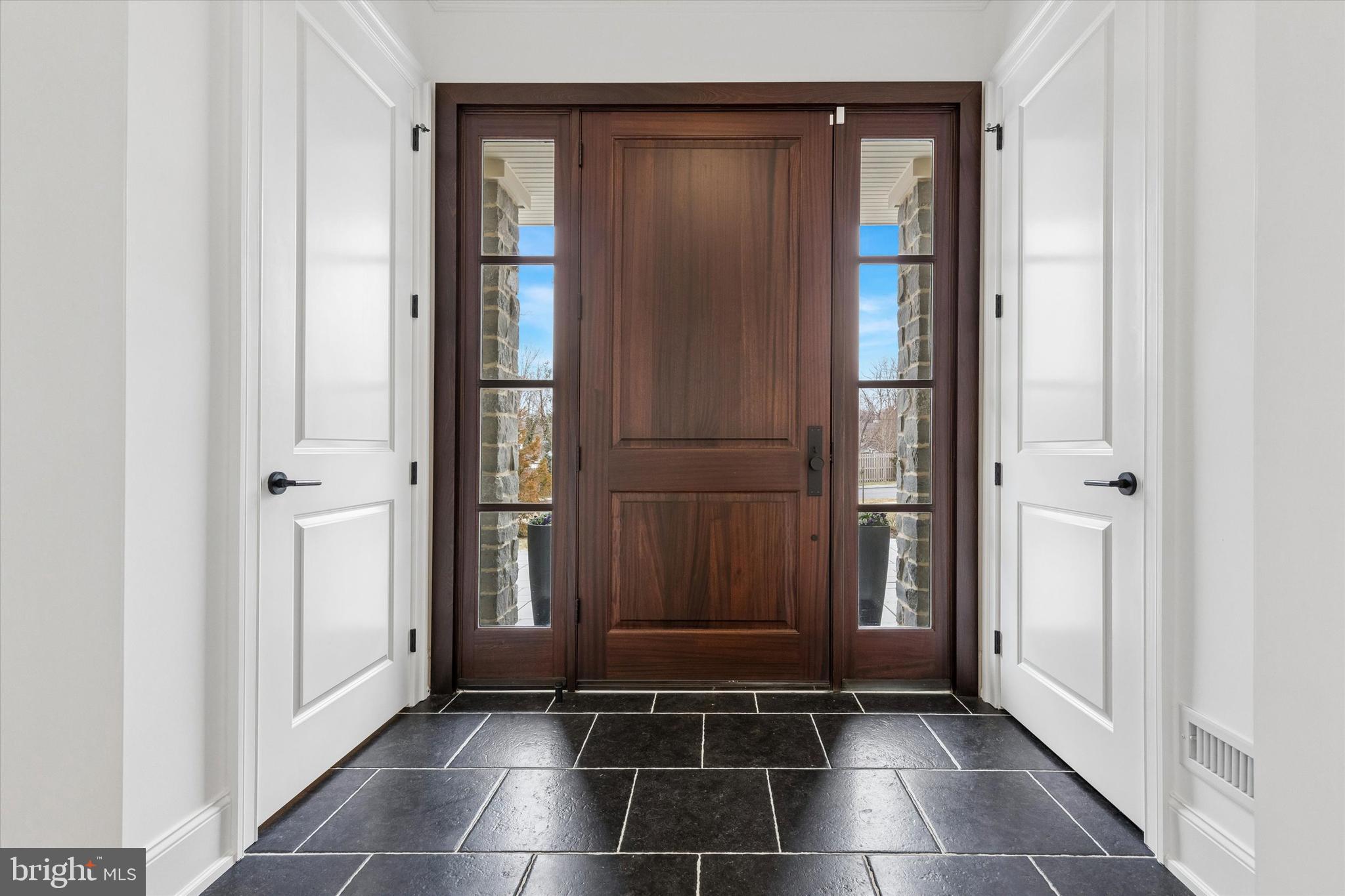 ST. HONORE - Residential