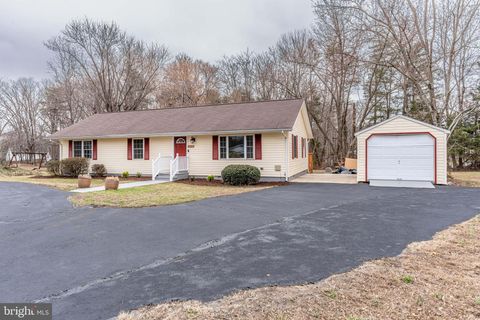 3836 LEE HILL SCHOOL DRIVE FREDERICKSBURG VA 22408