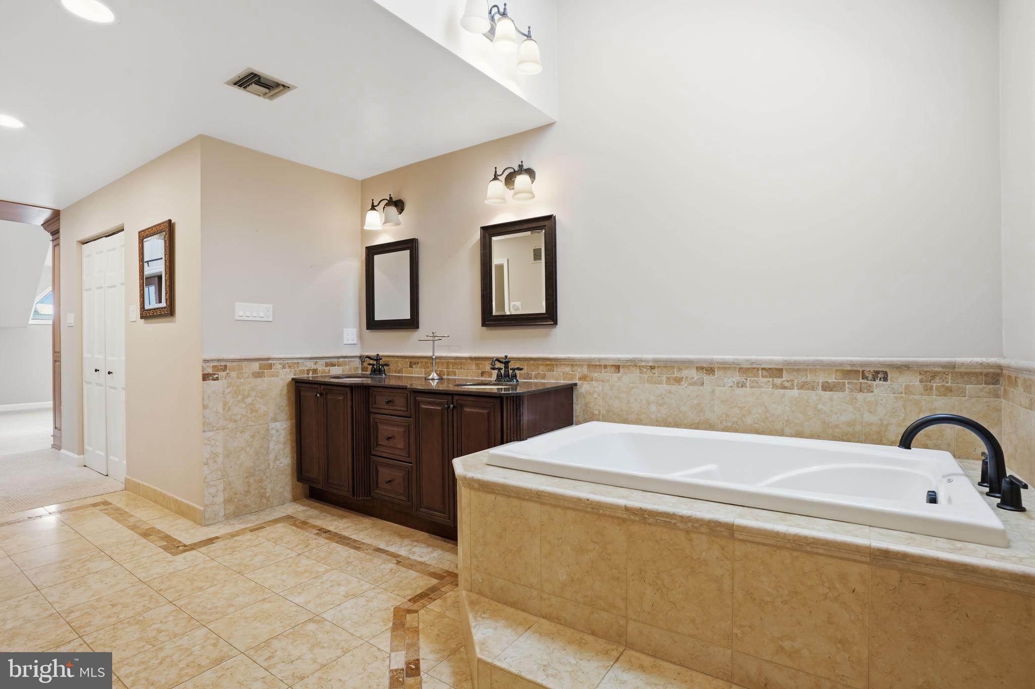 BLUE BELL - Residential