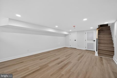 Tiny photo for 2016 S 10th Street, PHILADELPHIA, PA 19148 (MLS # PAPH2625234)