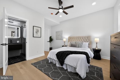 Tiny photo for 2016 S 10th Street, PHILADELPHIA, PA 19148 (MLS # PAPH2625234)