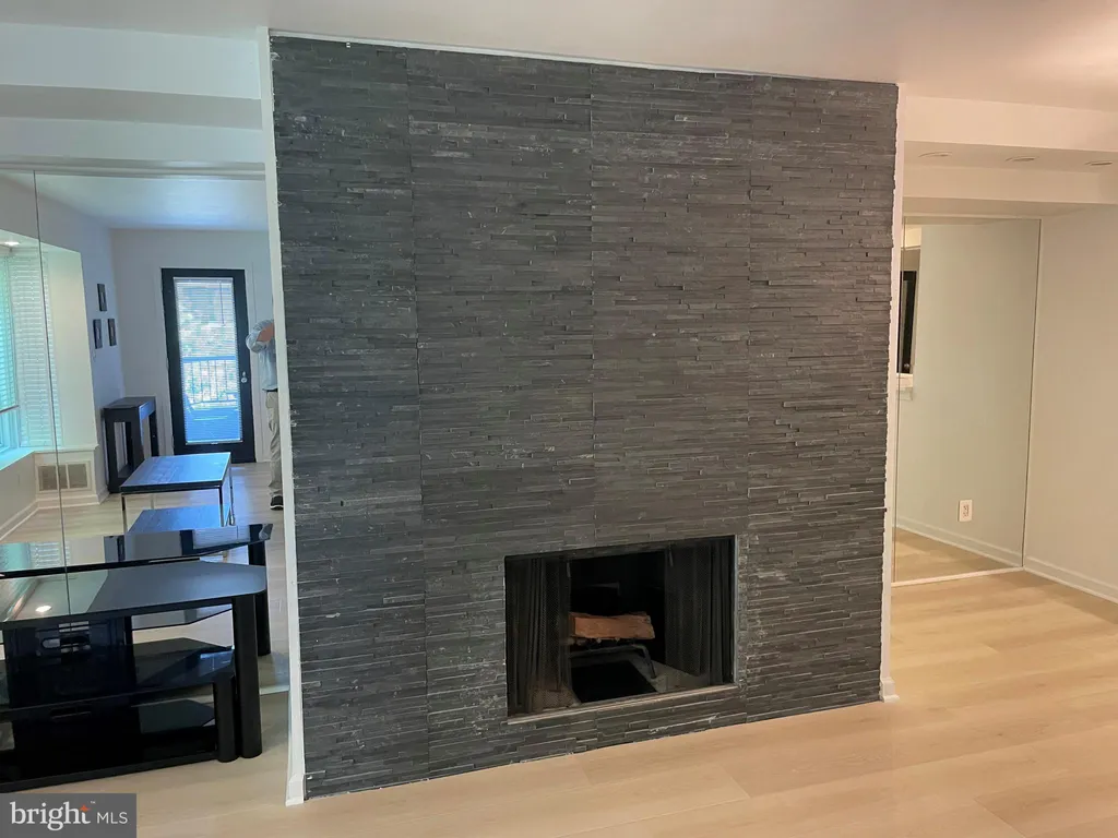 Additional image 16 of 1080 Wisconsin Avenue NW Unit 2009, Washington, DC 20007