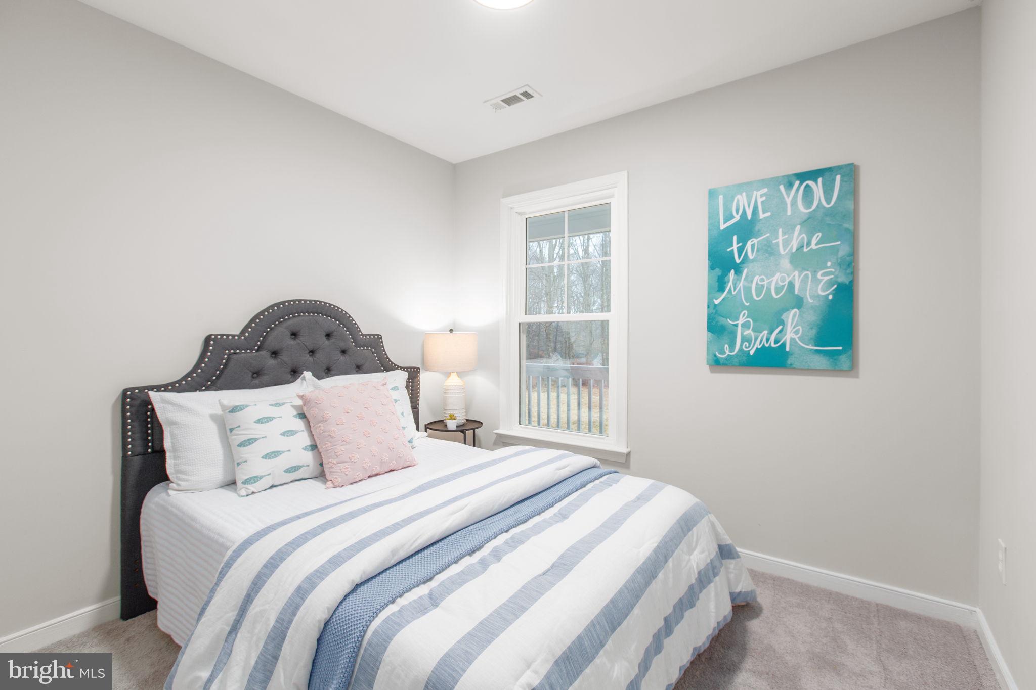 LAKE LAND OR - Residential