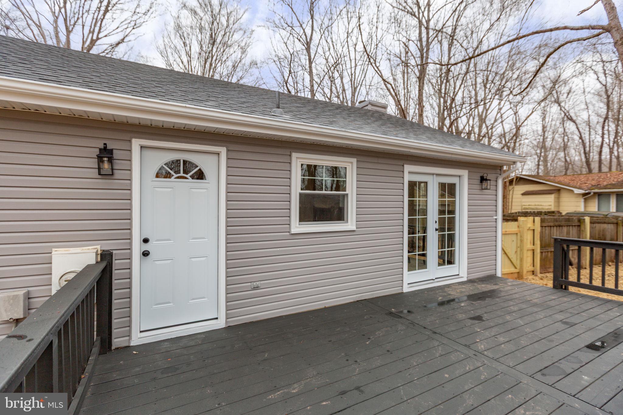 LAKE LAND OR - Residential