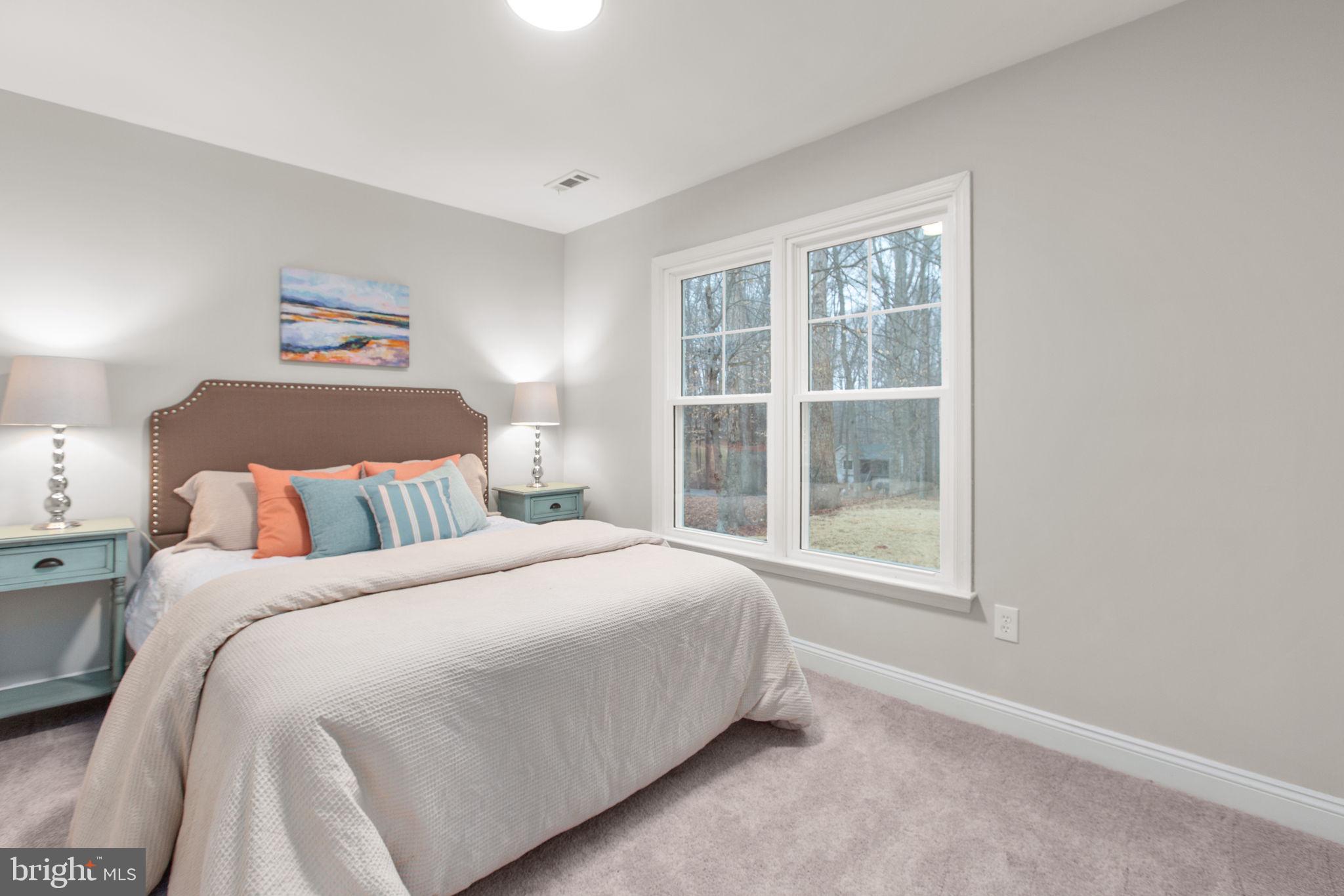 LAKE LAND OR - Residential