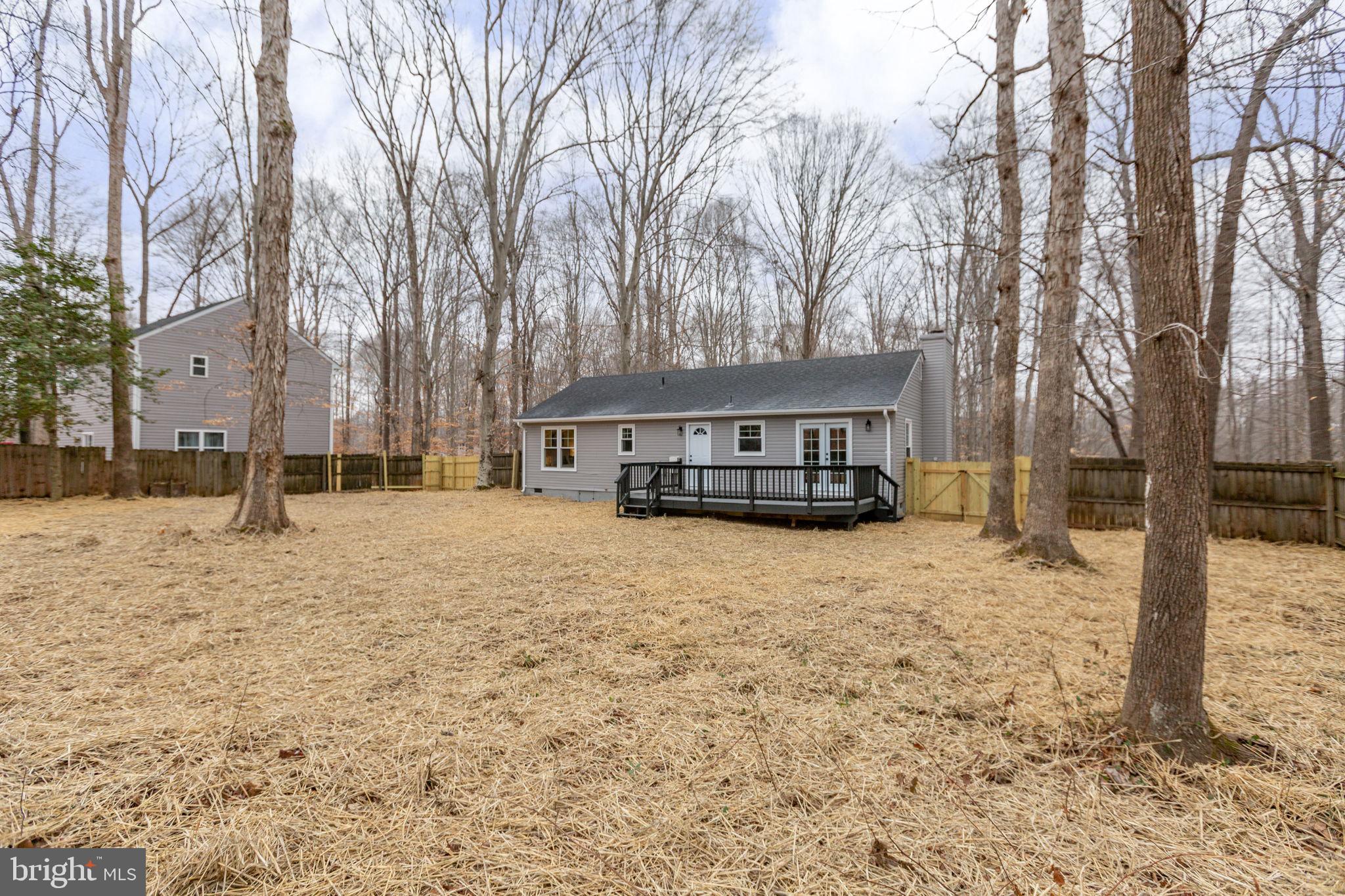 LAKE LAND OR - Residential