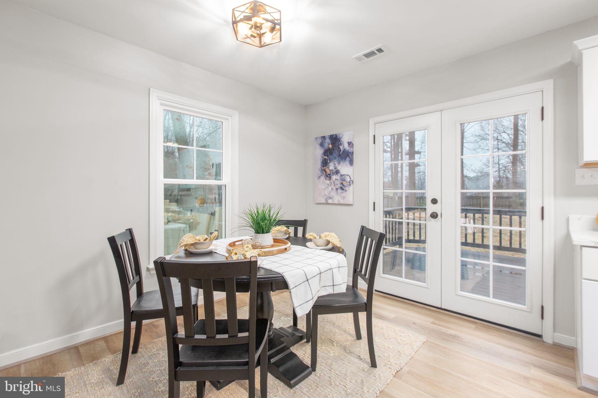 LAKE LAND OR - Residential