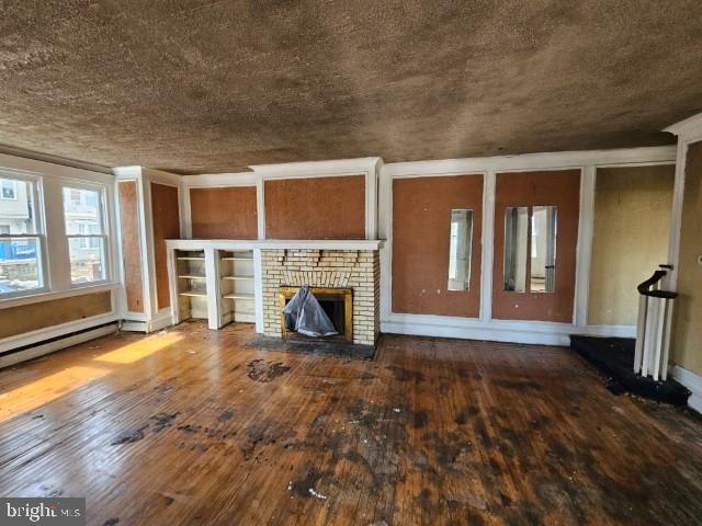 1515 W DUNCANNON AVENUE