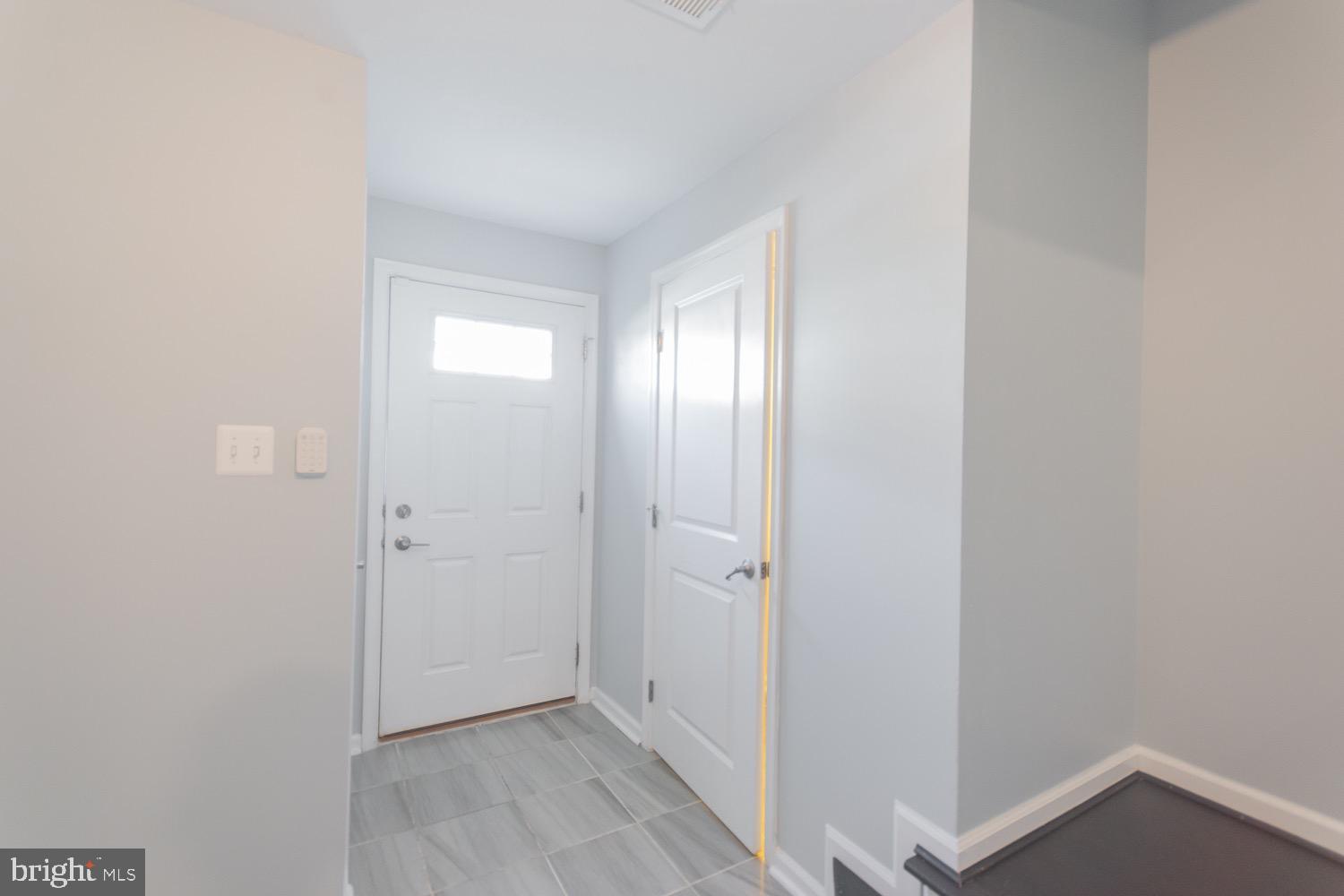 BROOKFIELD - Residential Lease