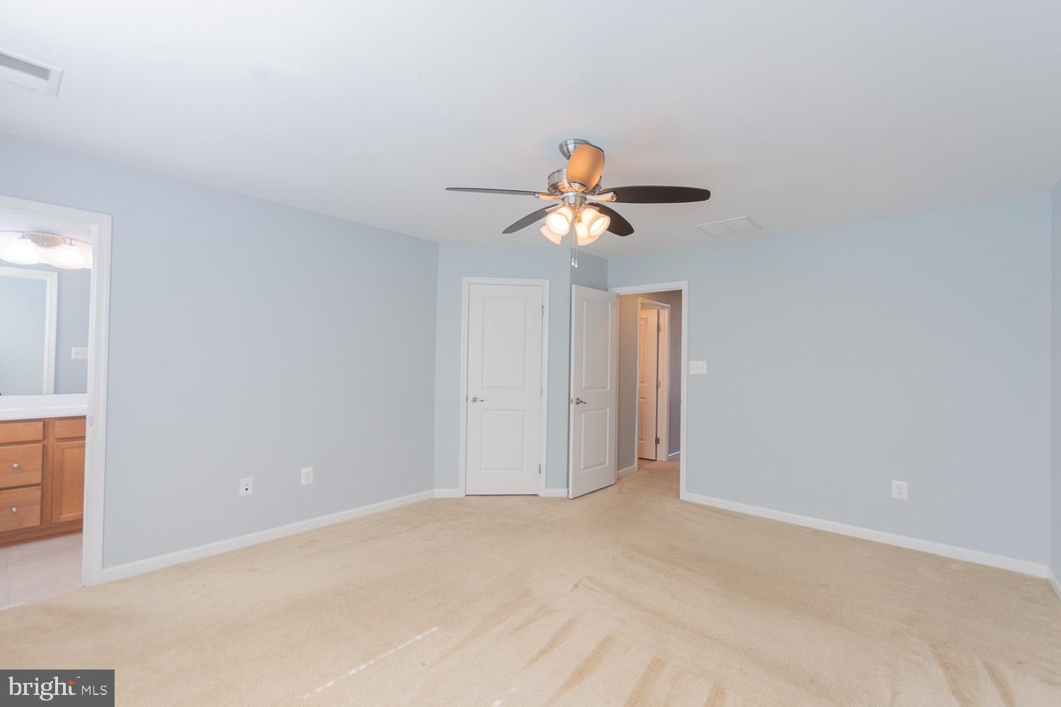 BROOKFIELD - Residential Lease