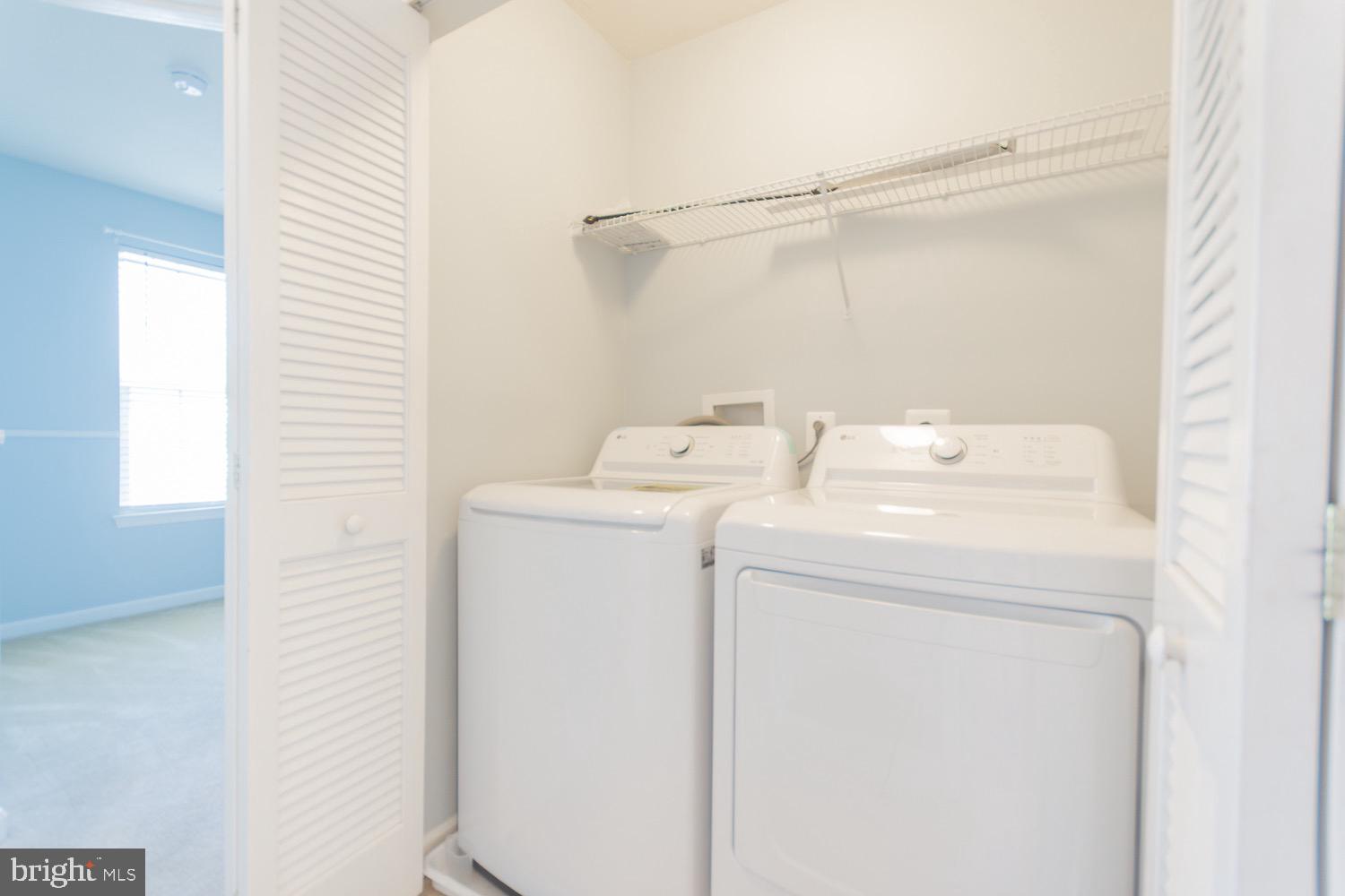 BROOKFIELD - Residential Lease