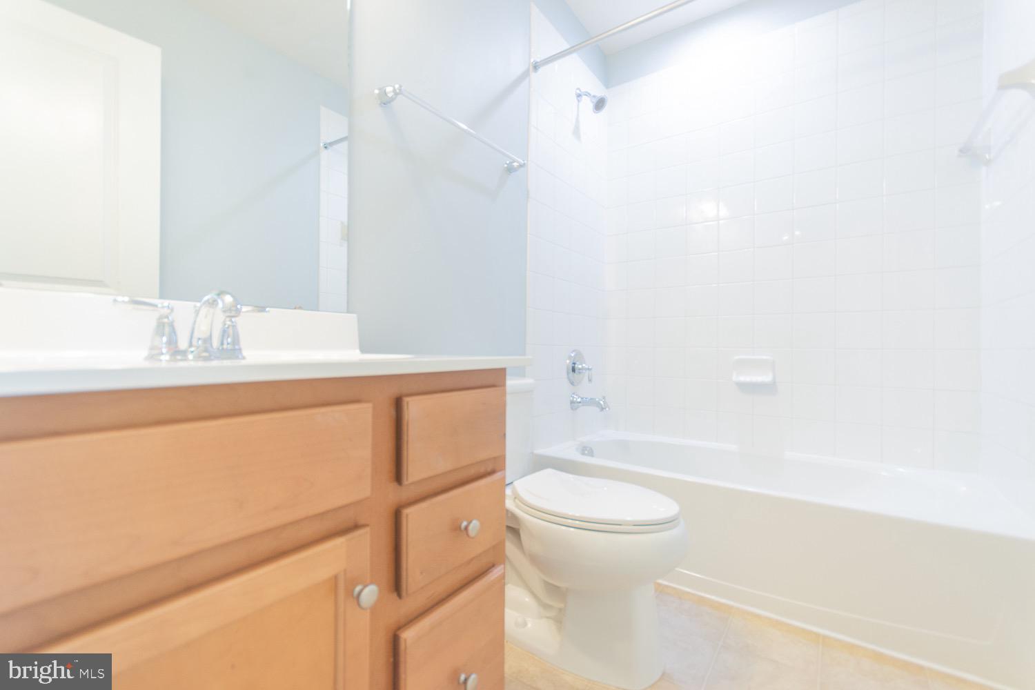 BROOKFIELD - Residential Lease