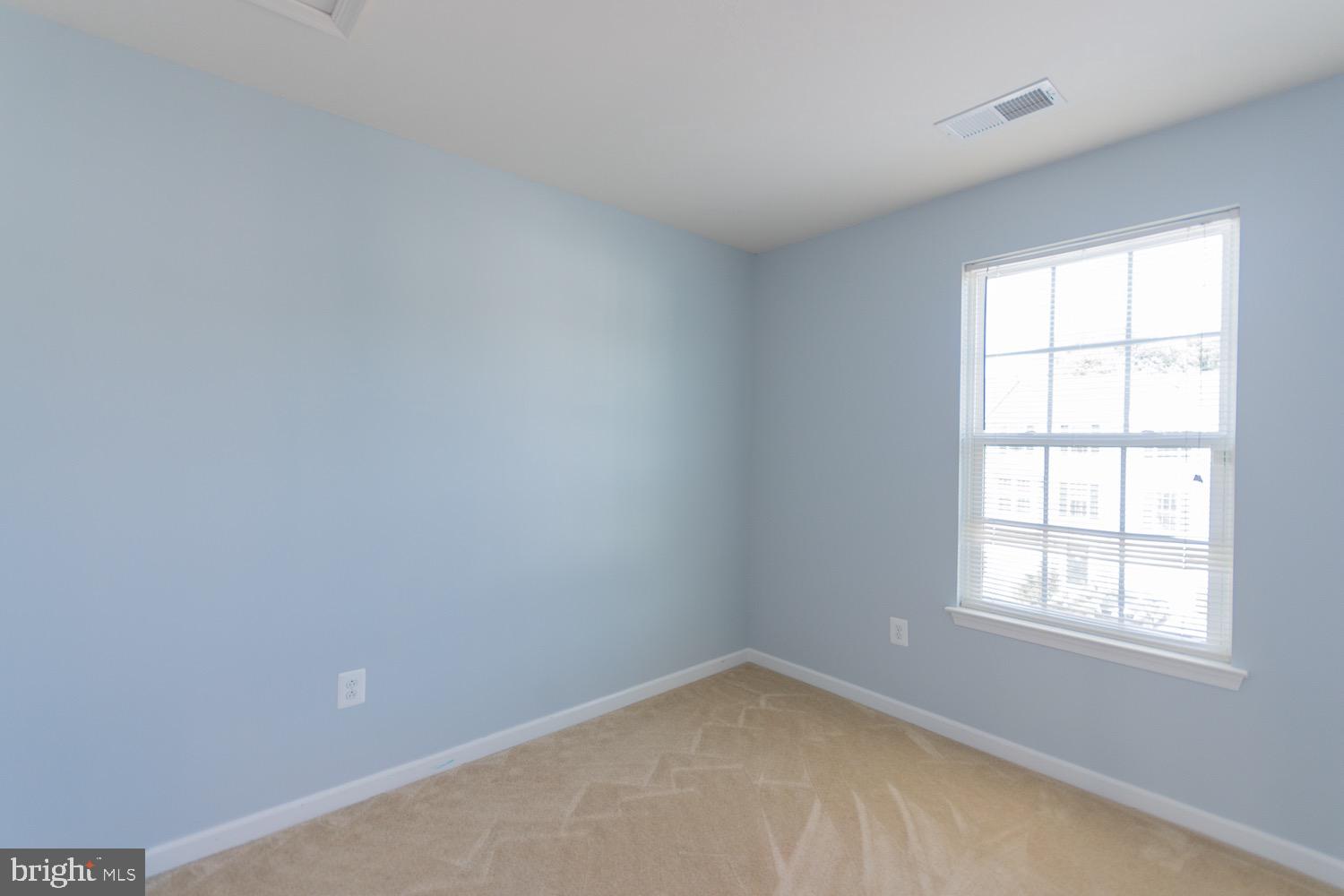 BROOKFIELD - Residential Lease