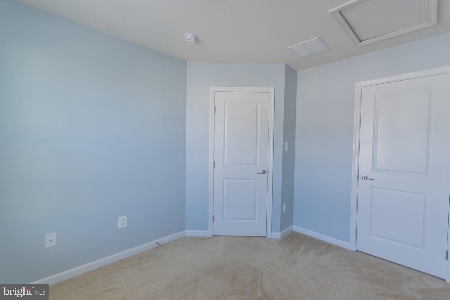 BROOKFIELD - Residential Lease