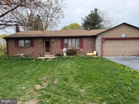 446 STRACKS DAM ROAD MYERSTOWN PA 17067