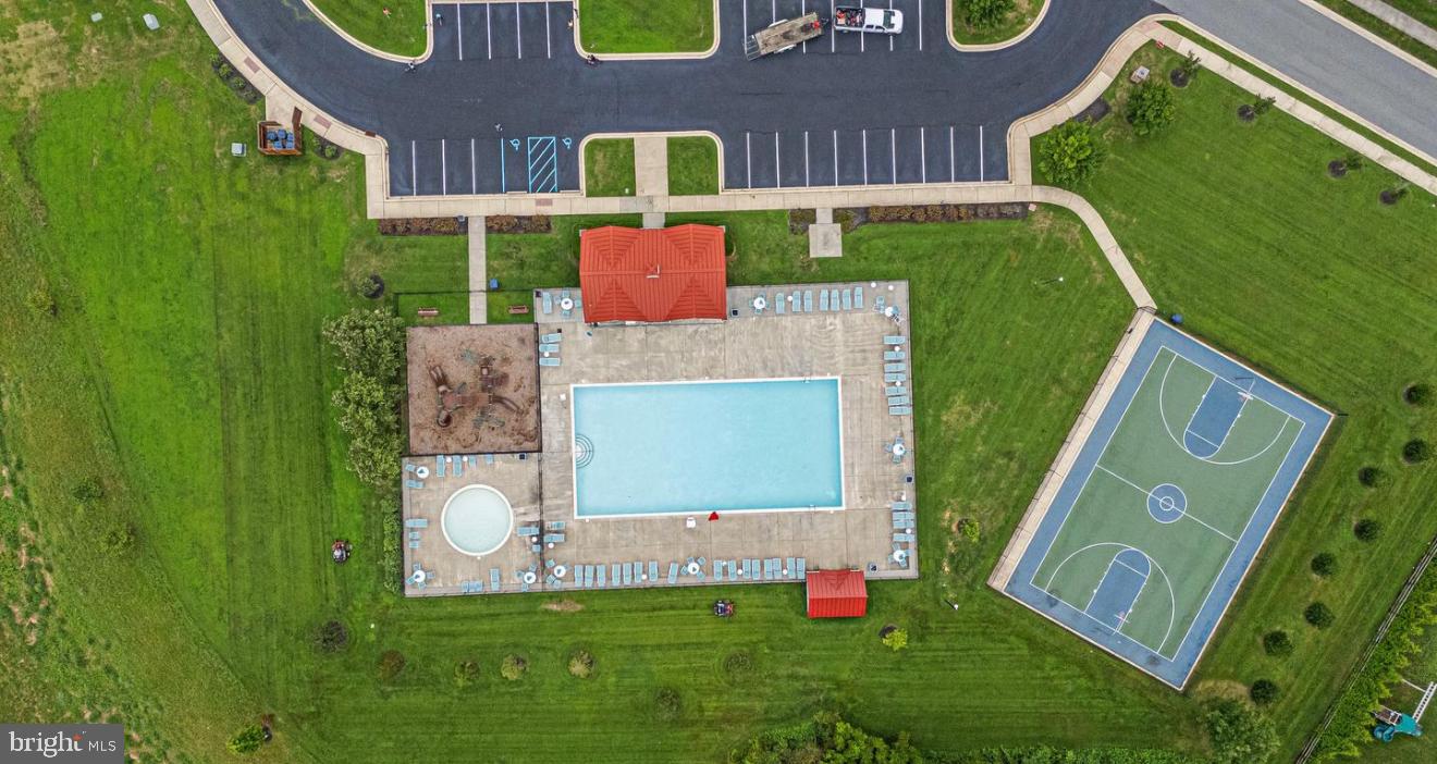 SHANNON COVE - Residential