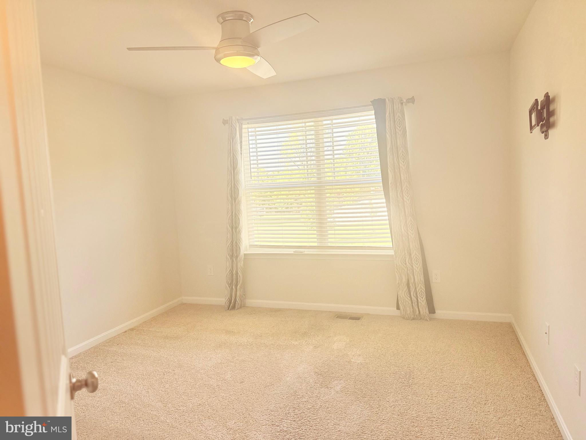 SHANNON COVE - Residential