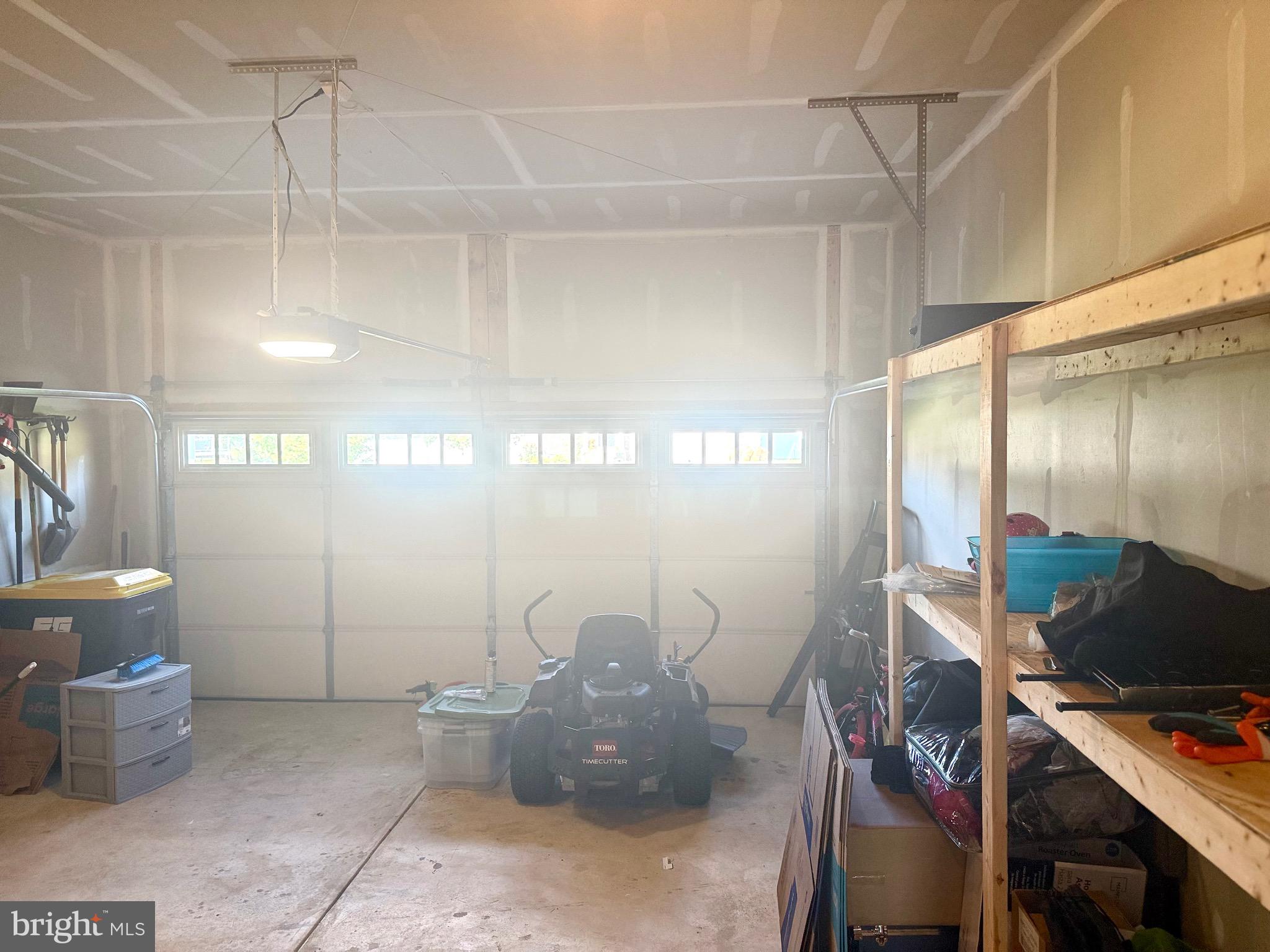 SHANNON COVE - Residential