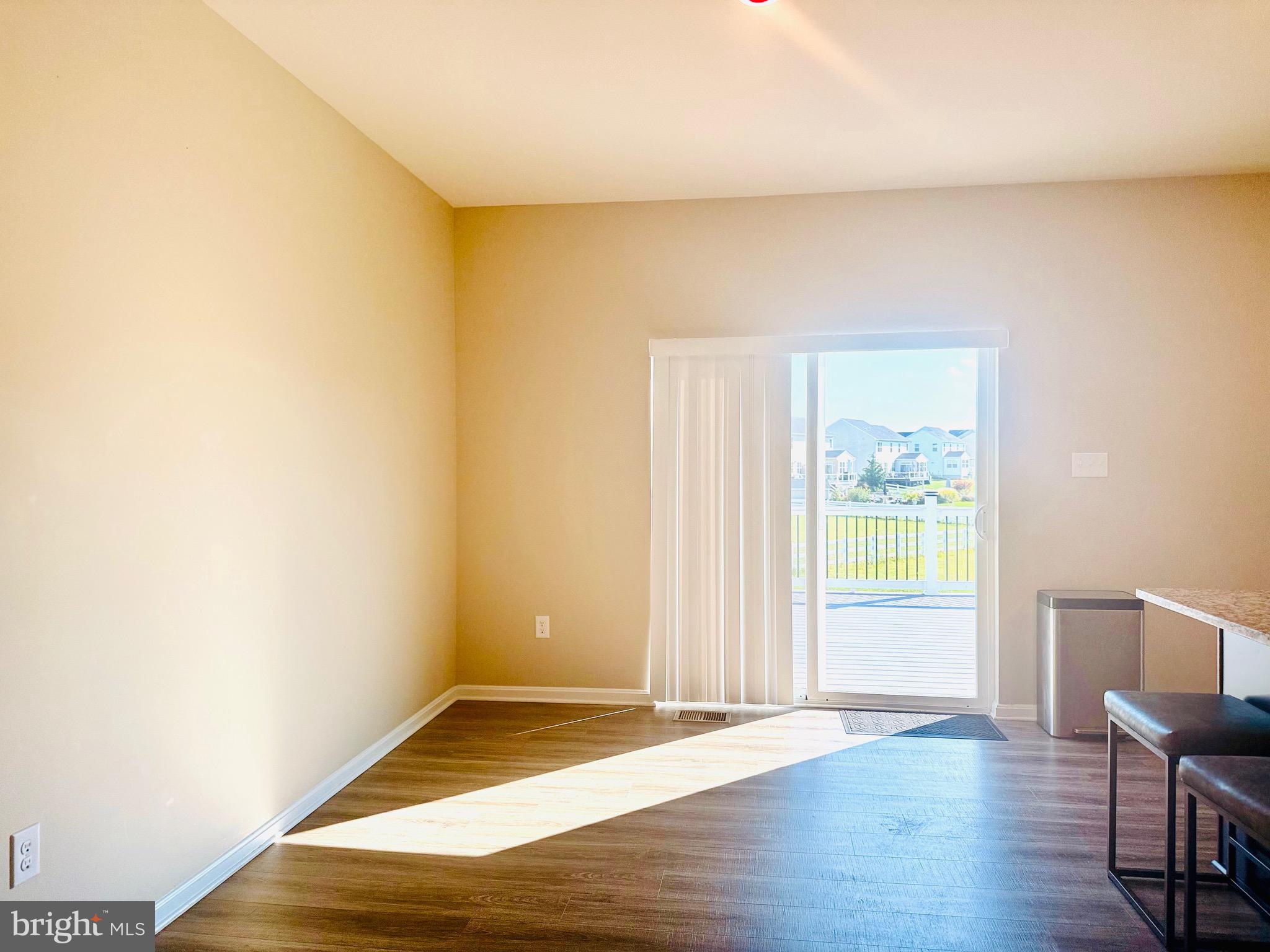 SHANNON COVE - Residential