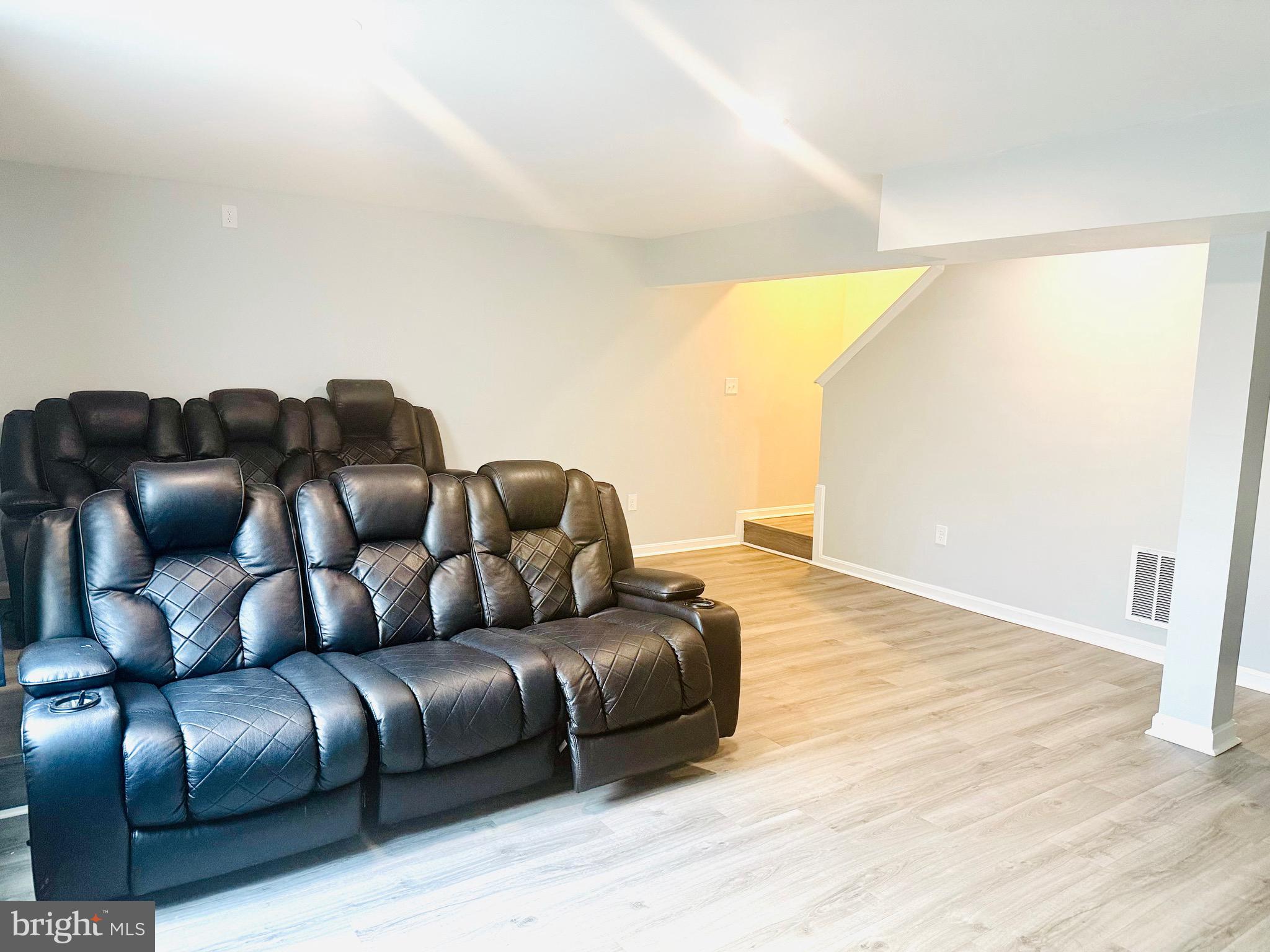 SHANNON COVE - Residential