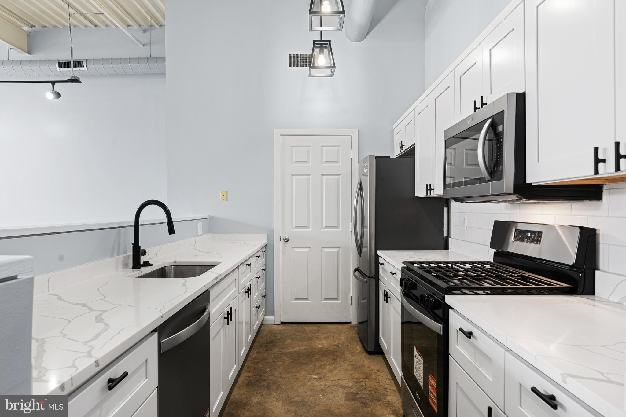 NORTHERN LIBERTIES - Residential Lease