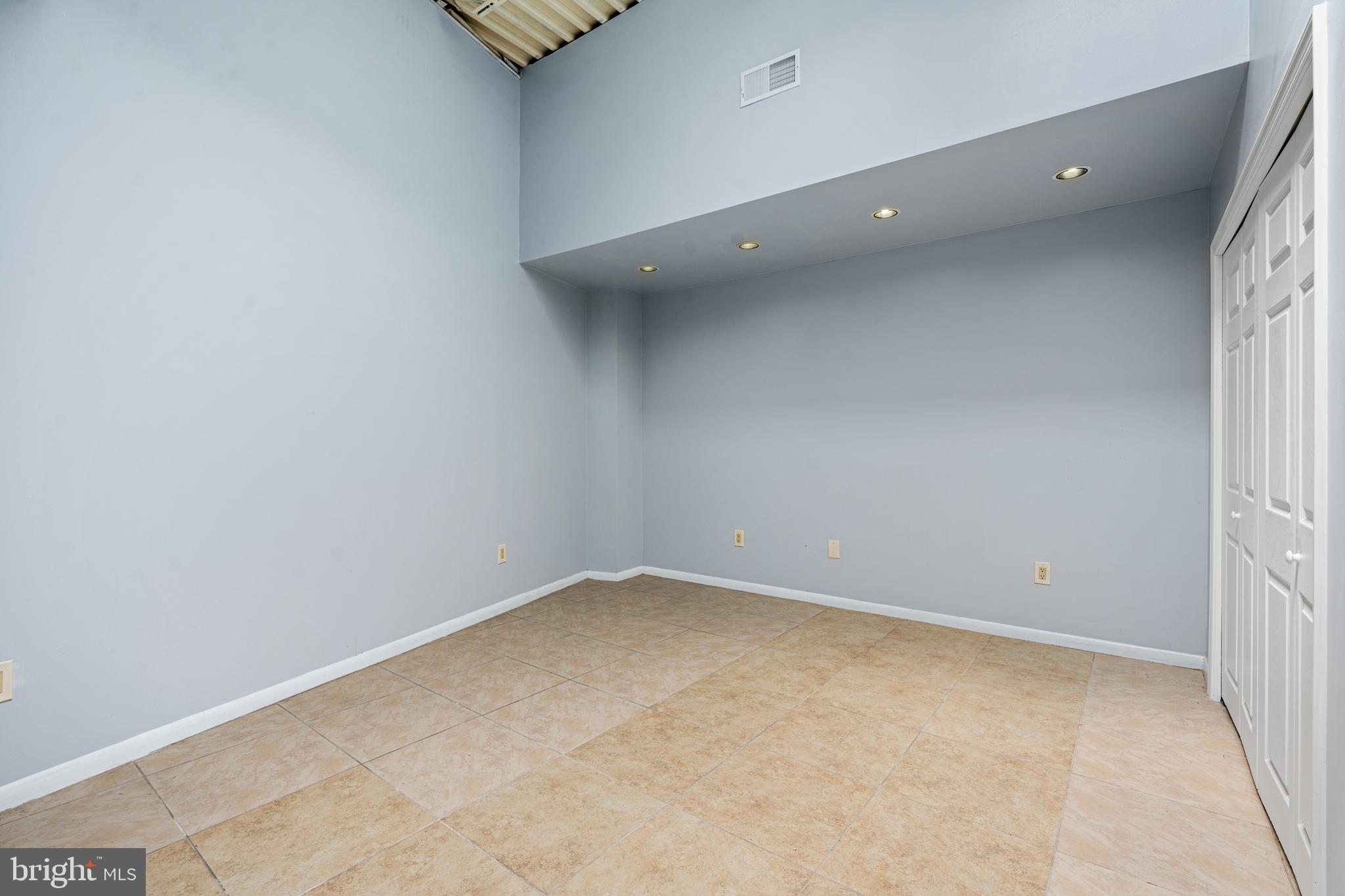 NORTHERN LIBERTIES - Residential Lease