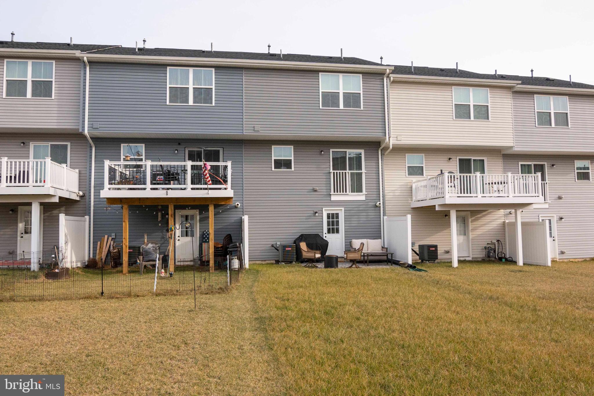 THE LAKES AT MARTINSBURG - Residential