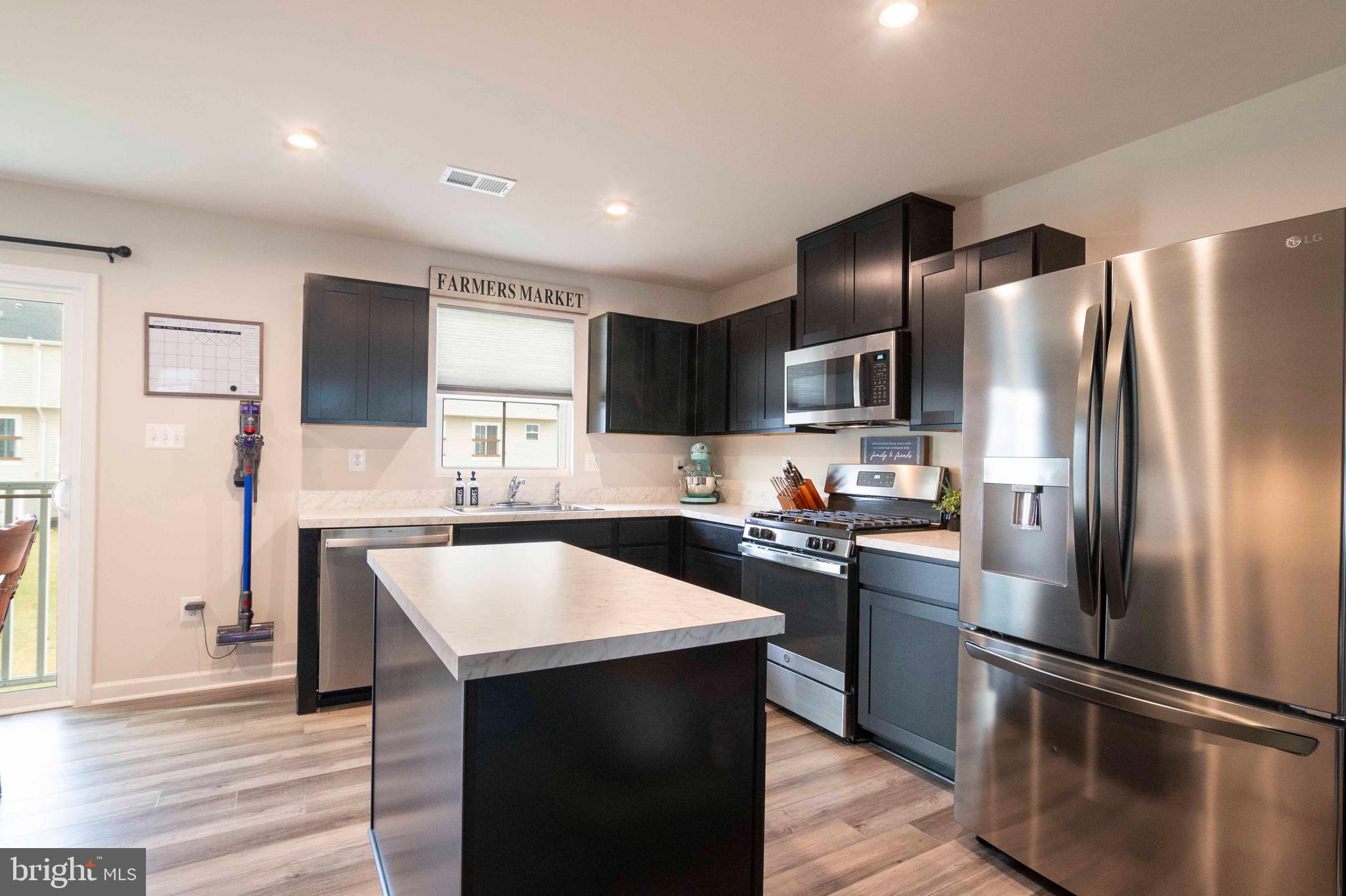 THE LAKES AT MARTINSBURG - Residential