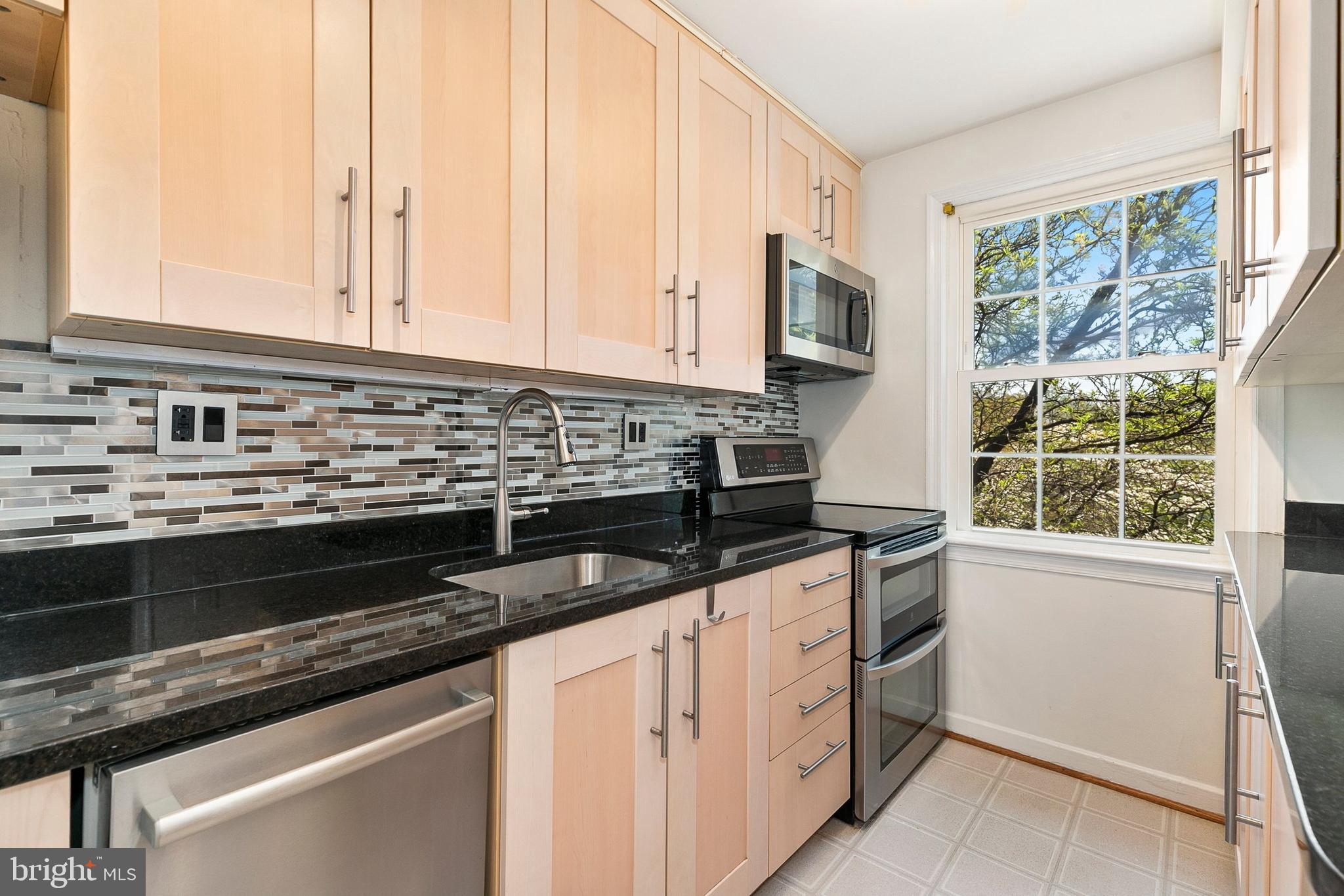 SILVER SPRING - Residential