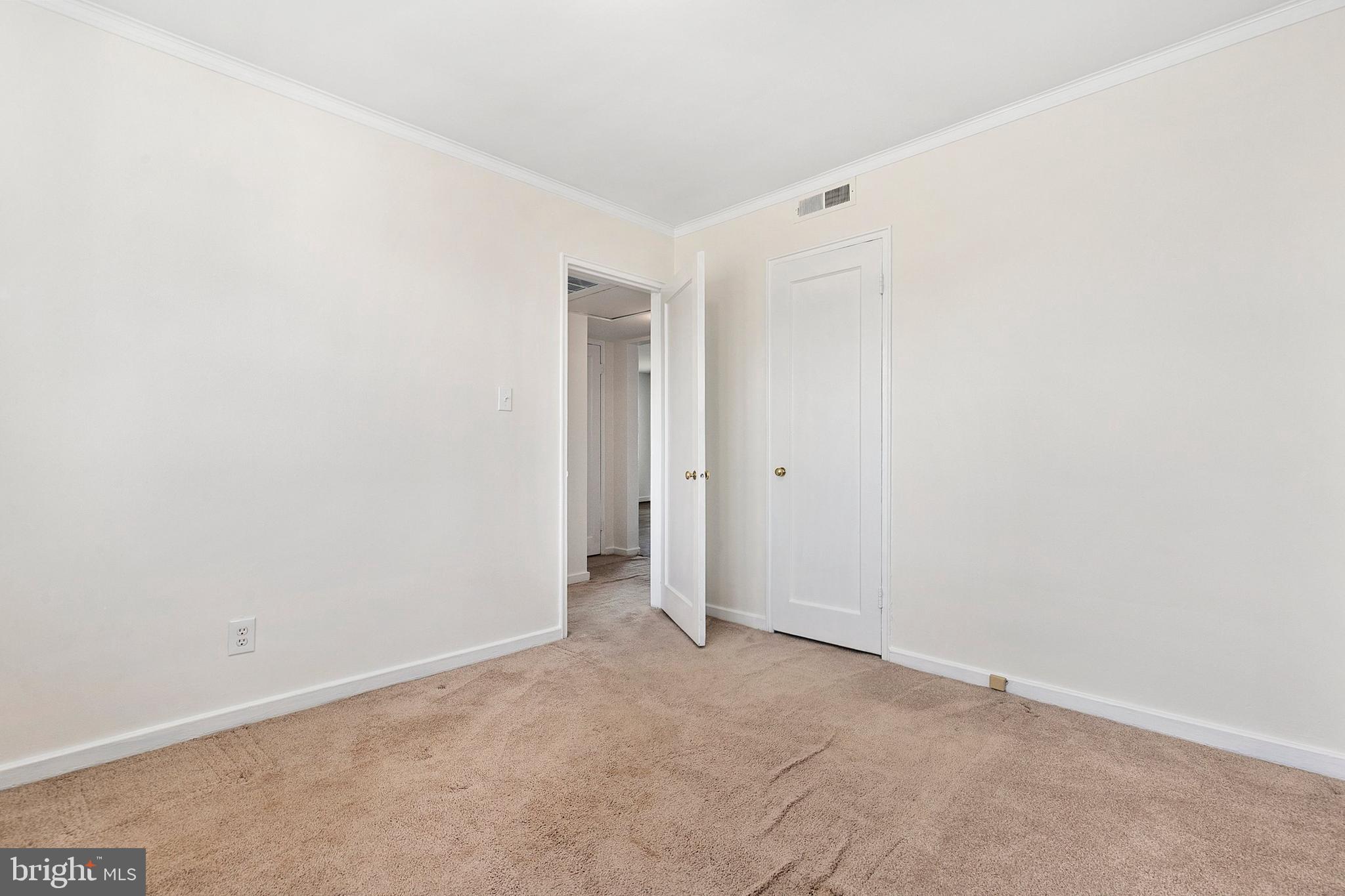 SILVER SPRING - Residential