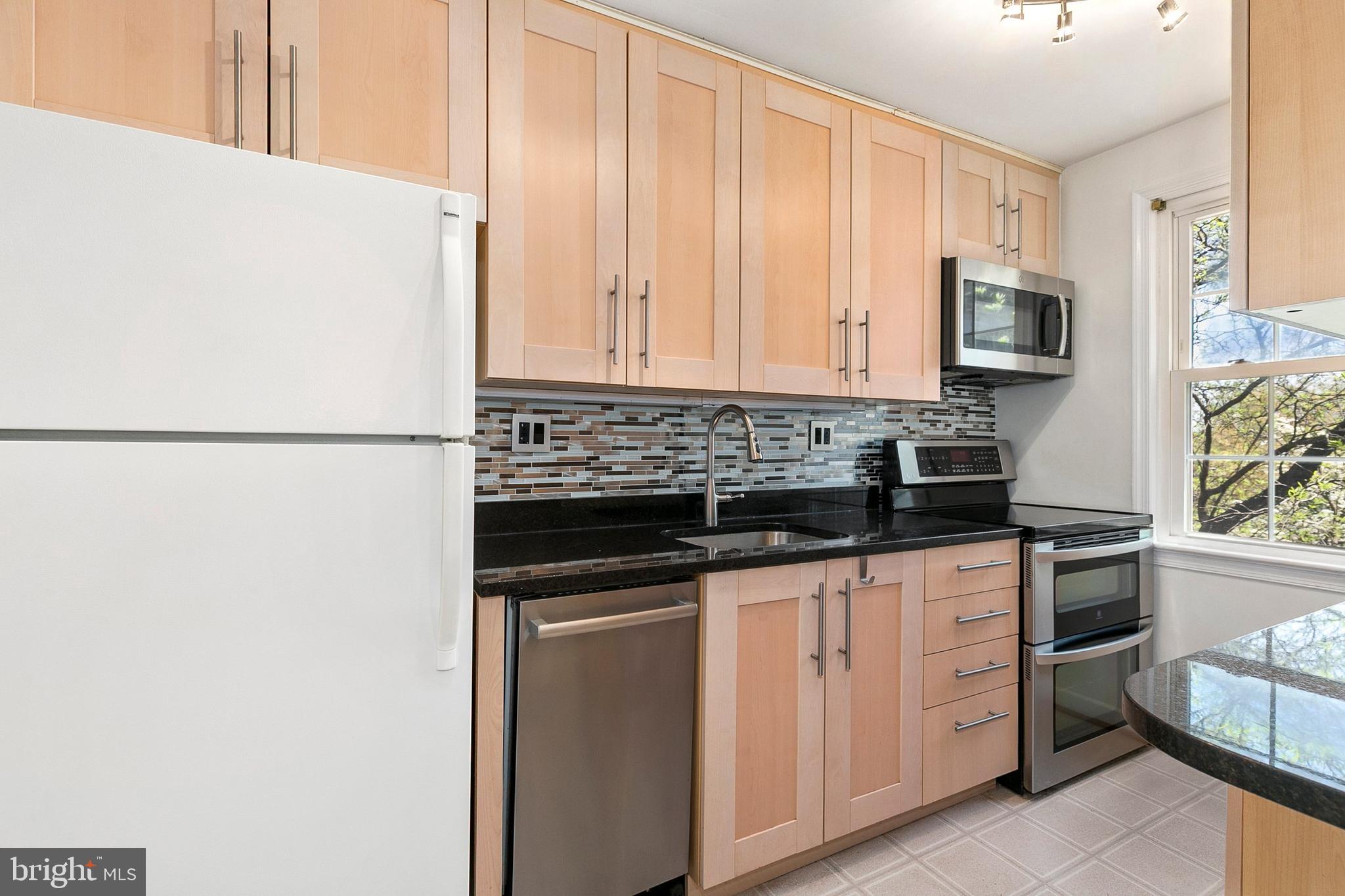SILVER SPRING - Residential