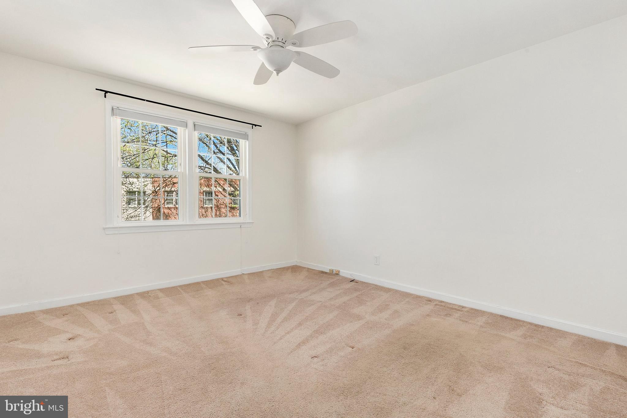SILVER SPRING - Residential