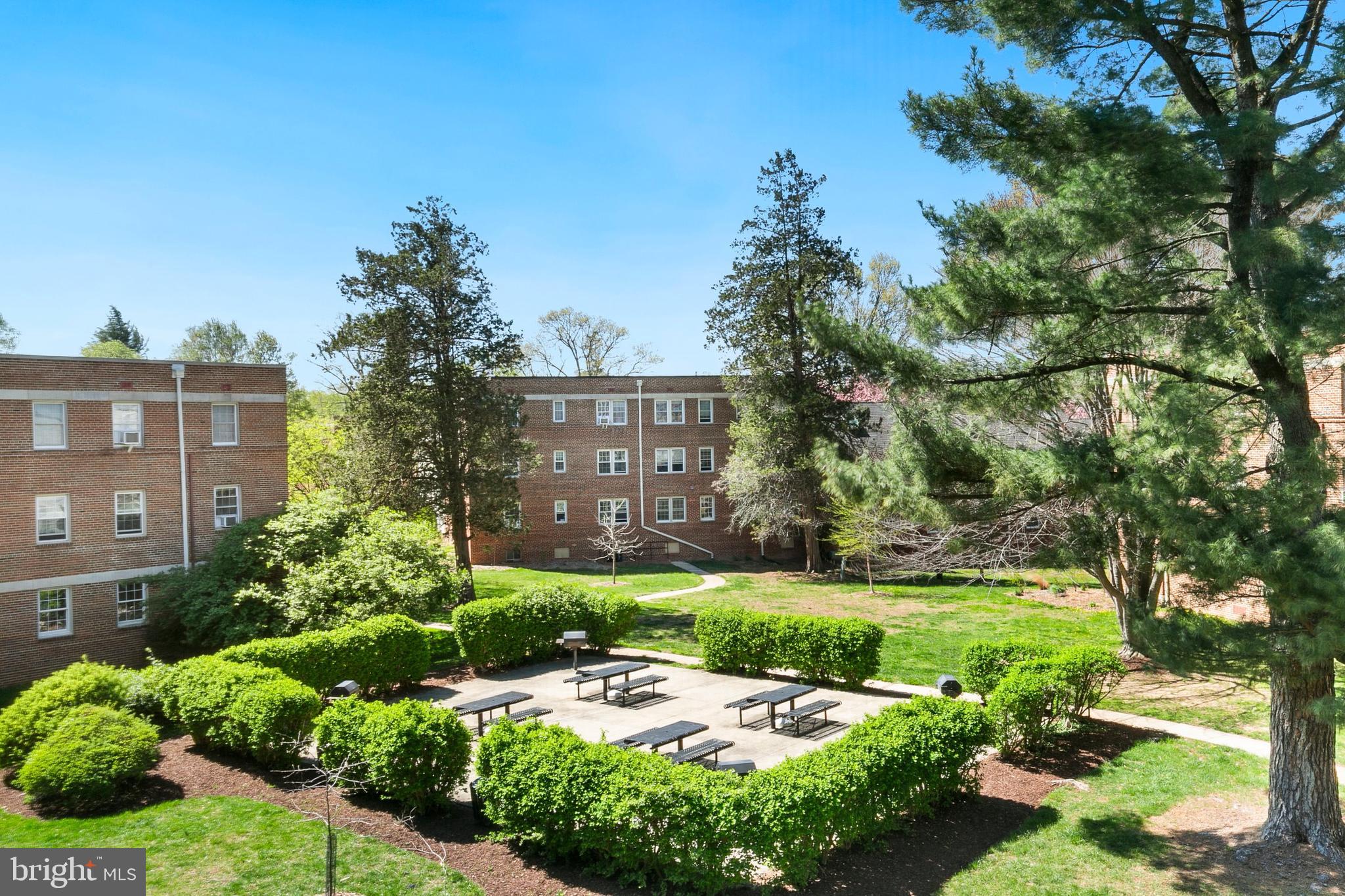 SILVER SPRING - Residential