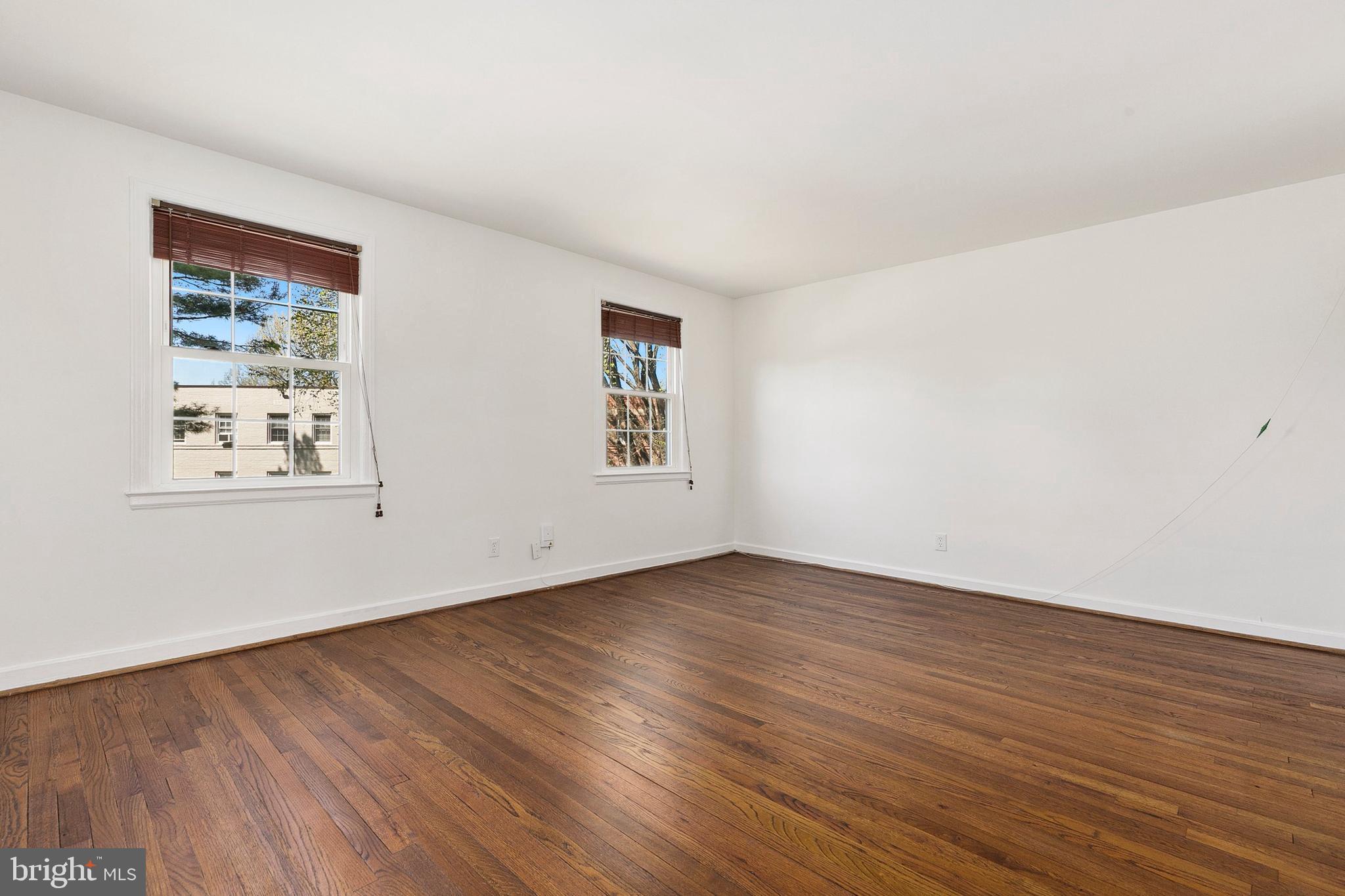 2211 WASHINGTON AVENUE 303