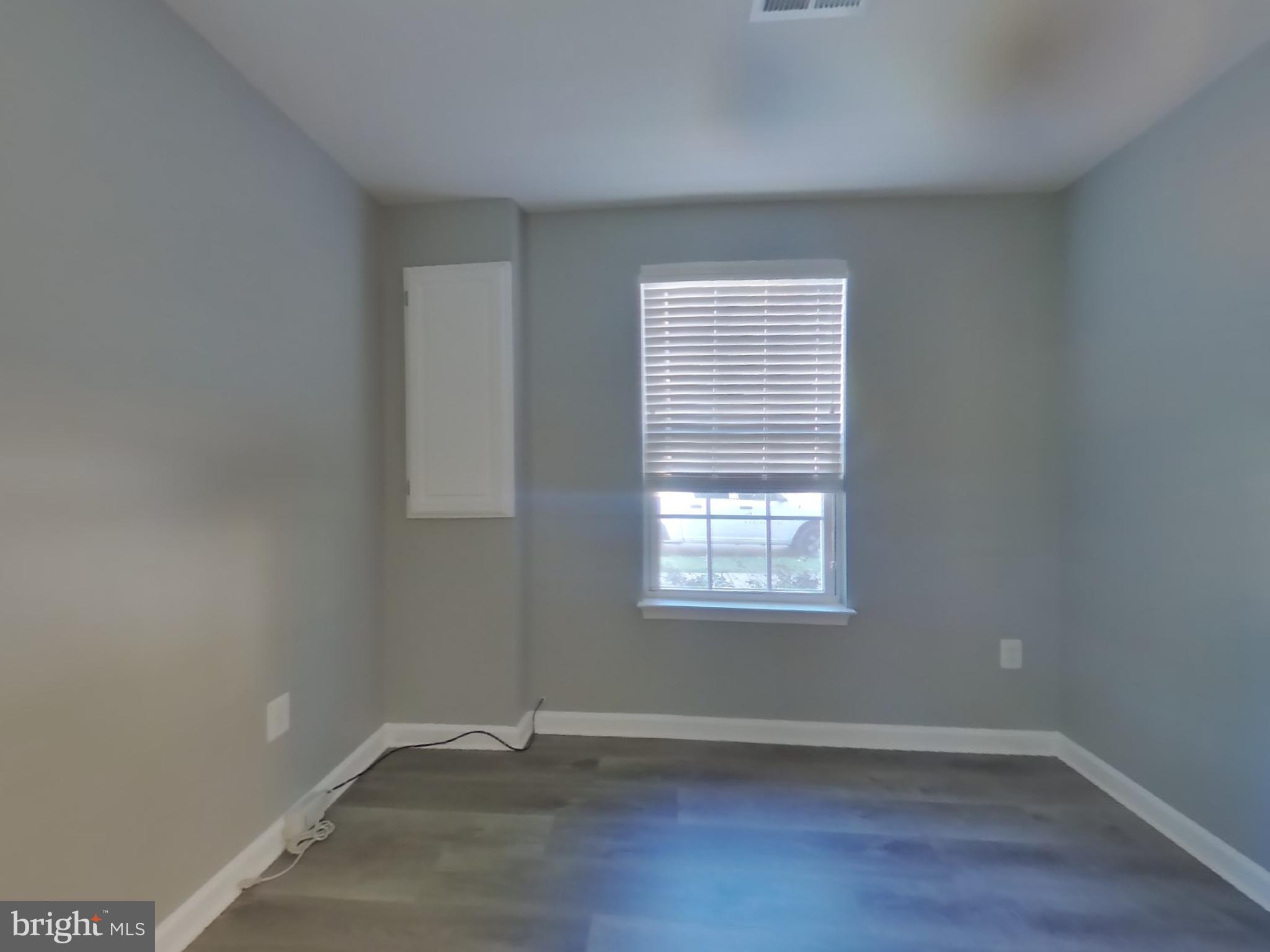 ST CHARLES SUB - FIELDSIDE - Residential Lease